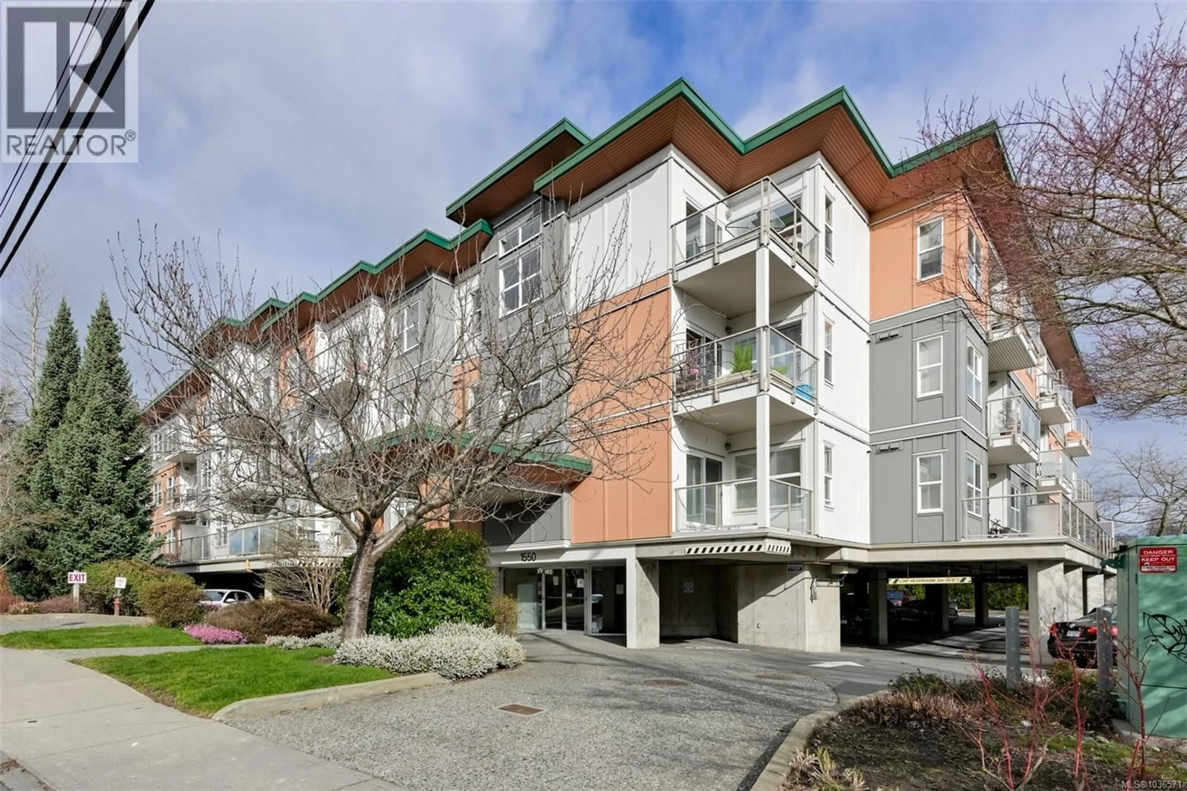 Unknown for 309 - 1550 CHURCH AVENUE, Saanich British Columbia V8P2H1