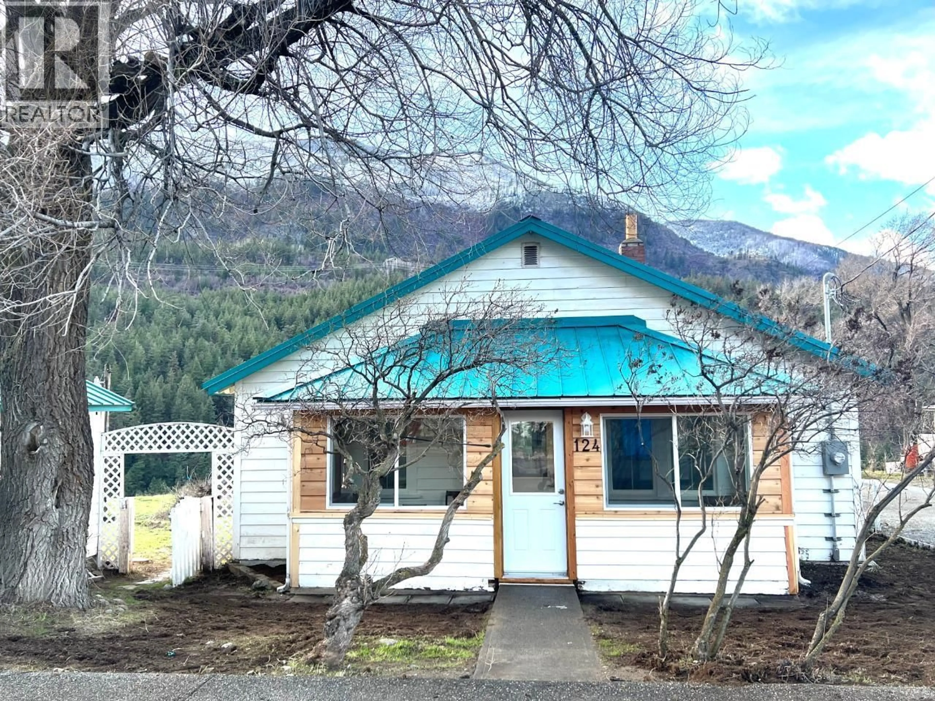 Unknown for 124 FRASER STREET, Lytton British Columbia V0K1Z0