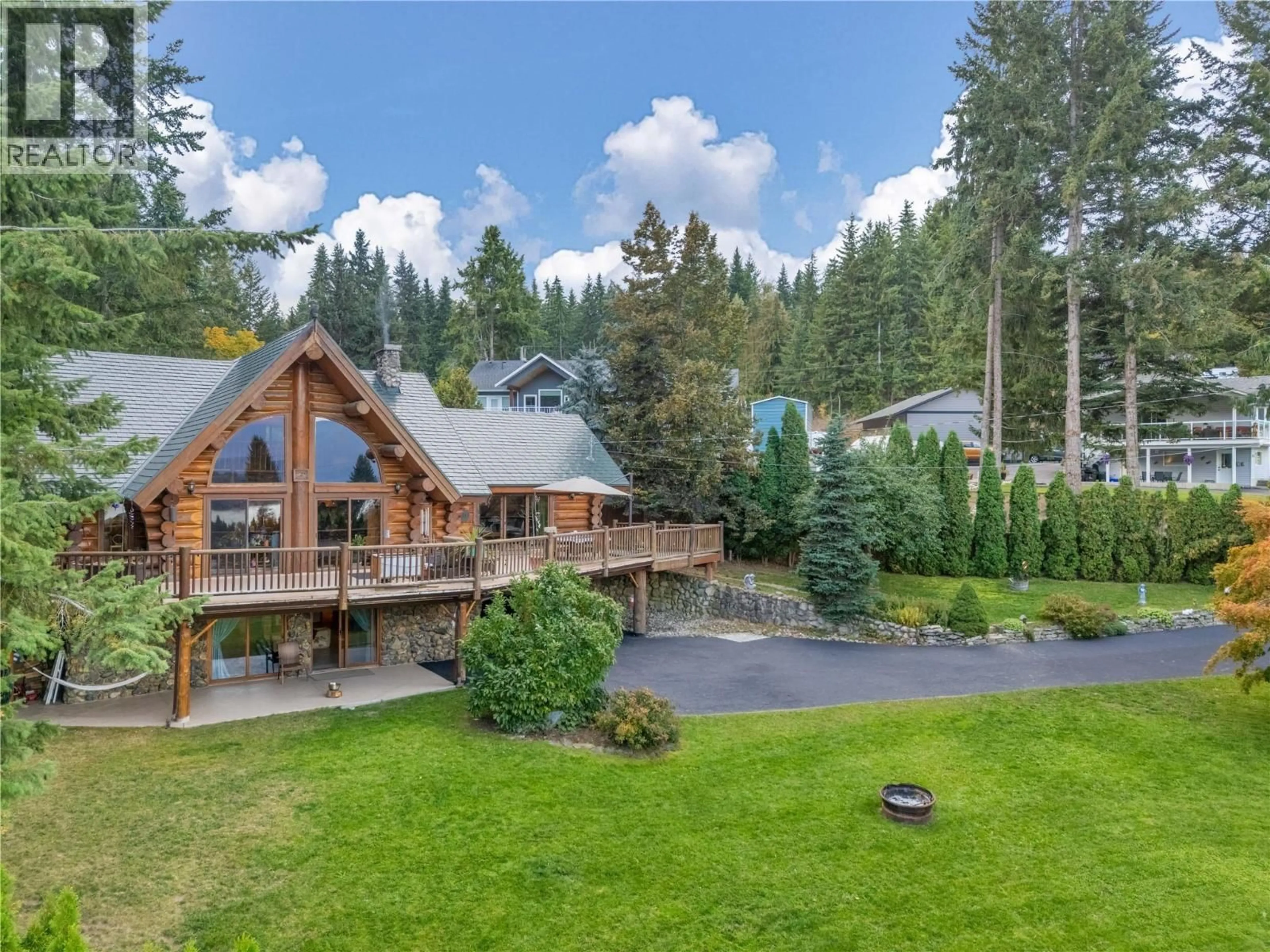 A pic from outside/outdoor area/front of a property/back of a property/a pic from drone, mountain view for 2462 LEISURE ROAD, Blind Bay British Columbia V0E1H1