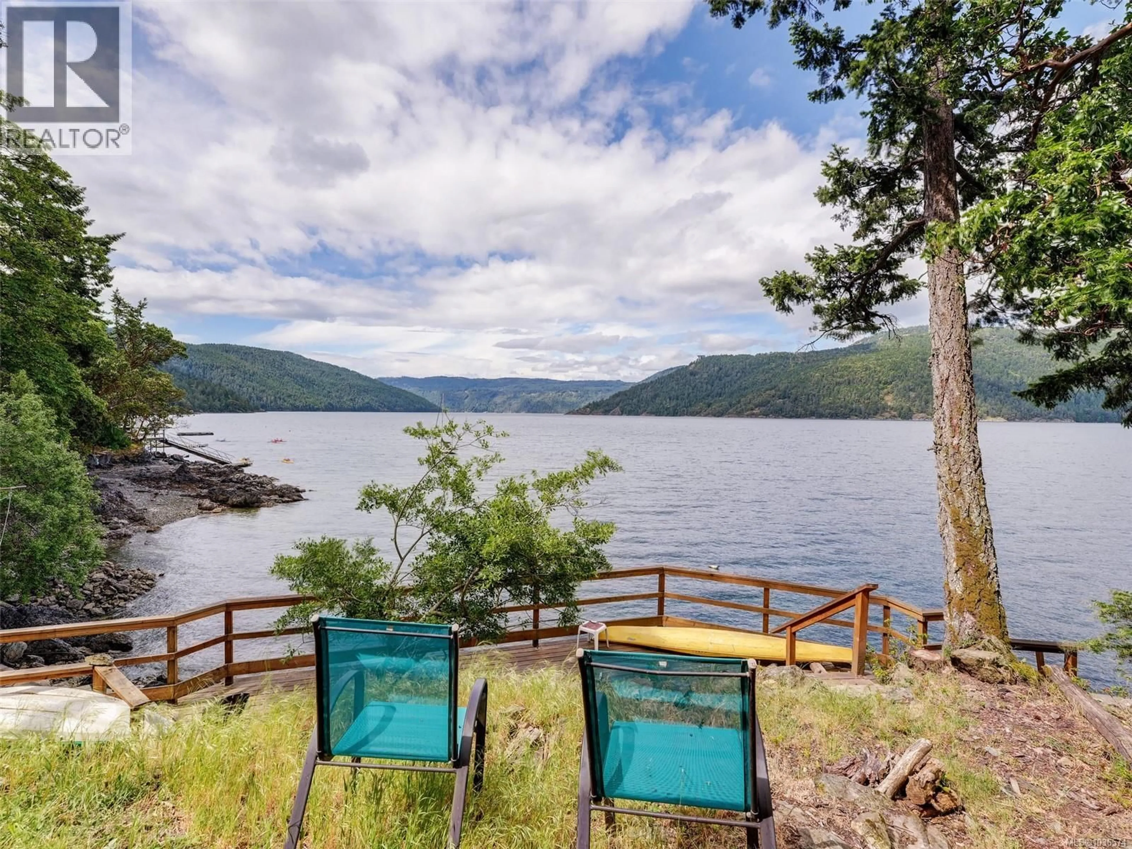 Patio, water/lake/river/ocean view for 6860 MARK LANE, Central Saanich British Columbia V9E2A1