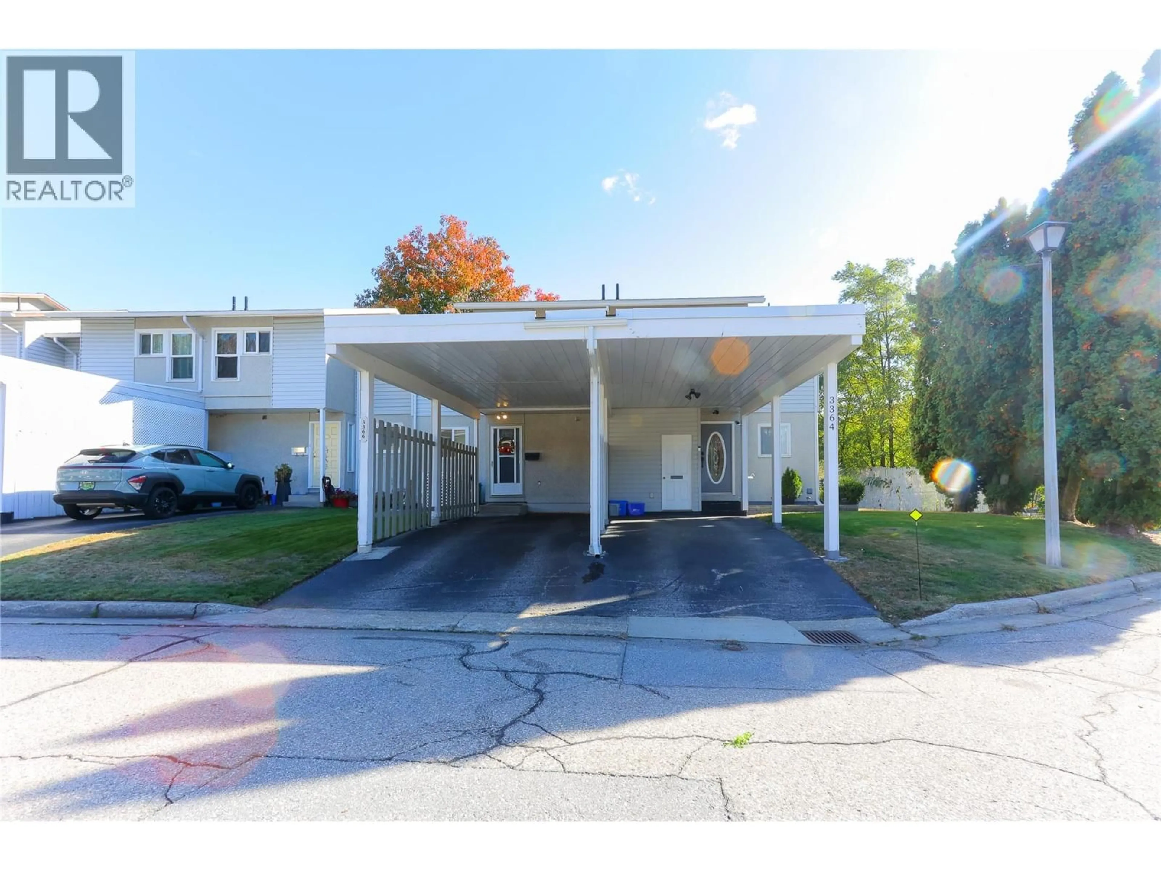 Unknown for 3366 LAUREL CRESCENT, Trail British Columbia V1R4M5