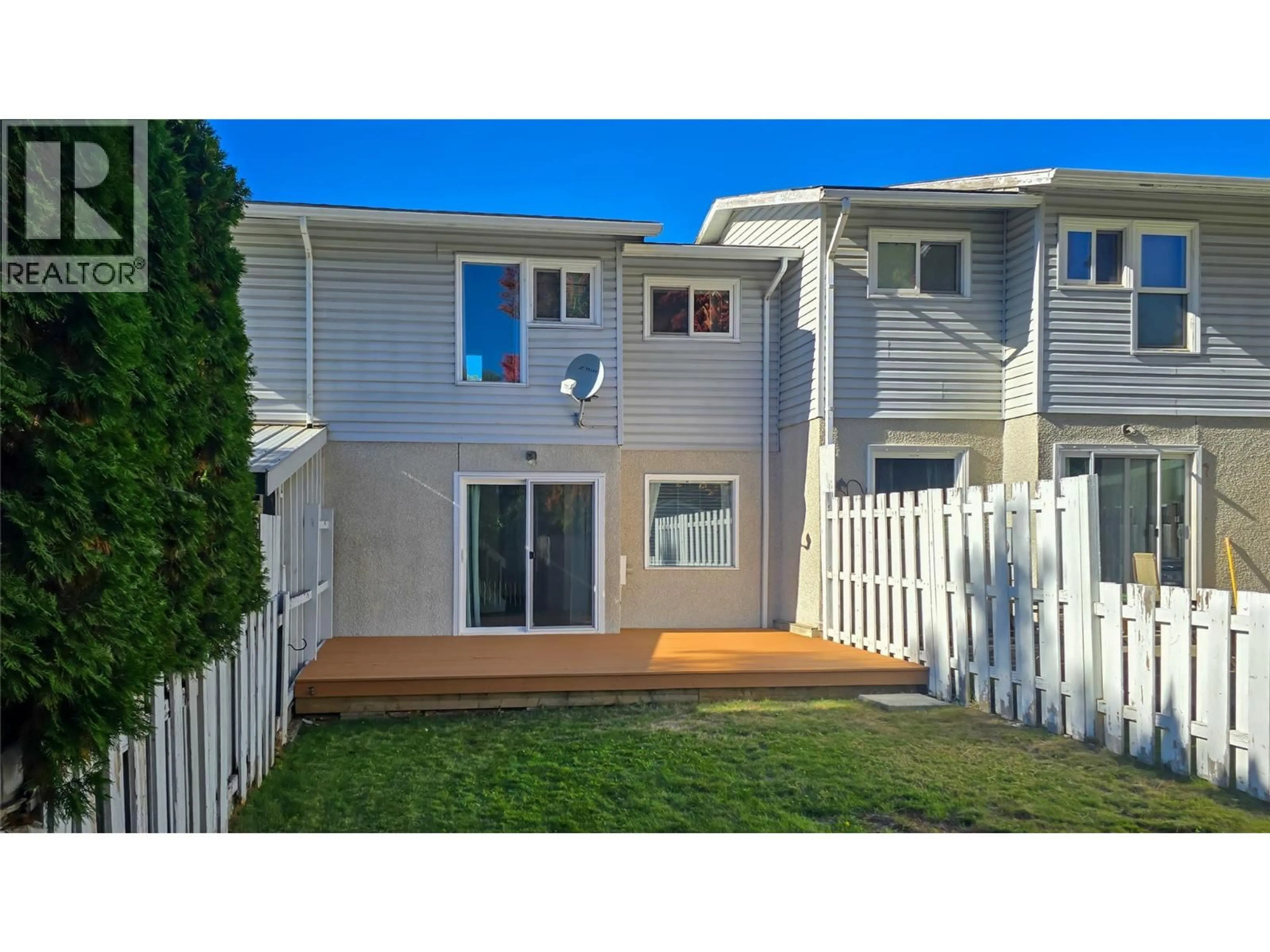 Unknown for 3366 LAUREL CRESCENT, Trail British Columbia V1R4M5