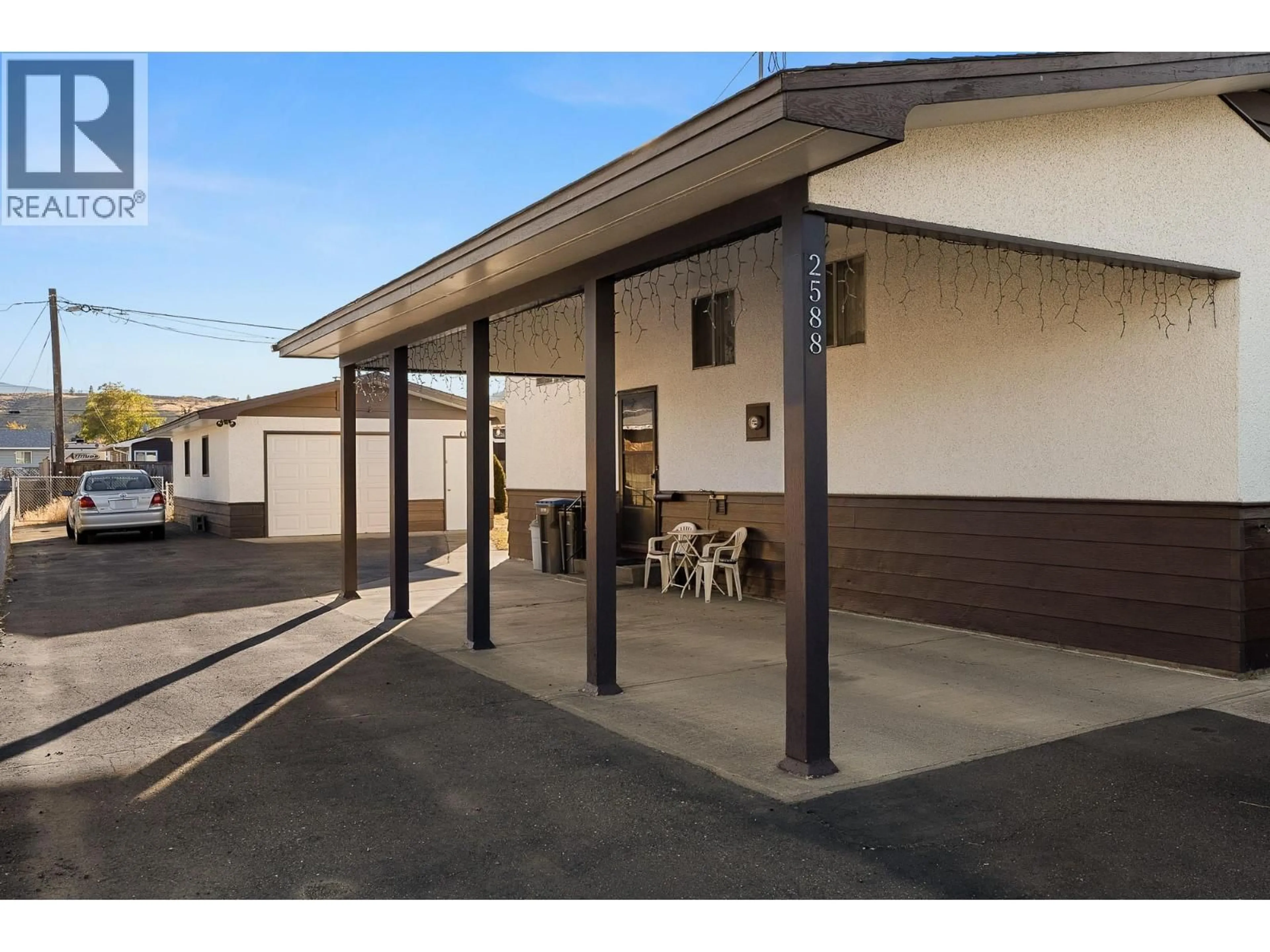 Patio, building for 2588 JACKSON AVENUE, Merritt British Columbia V1K1B1