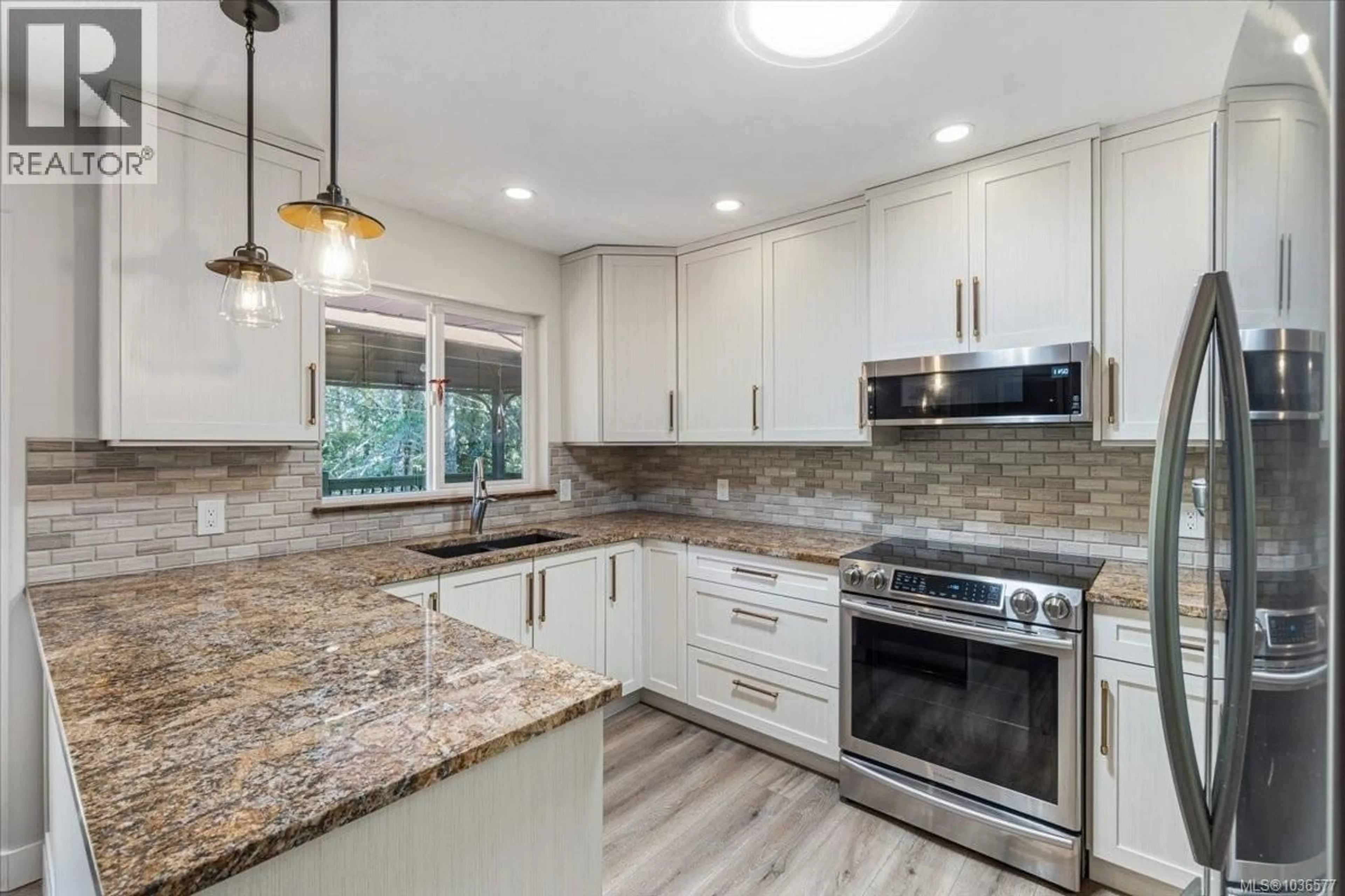 Open concept kitchen, ceramic/tile floor for 2690 LANA ROAD, Nanoose Bay British Columbia V9P9B2