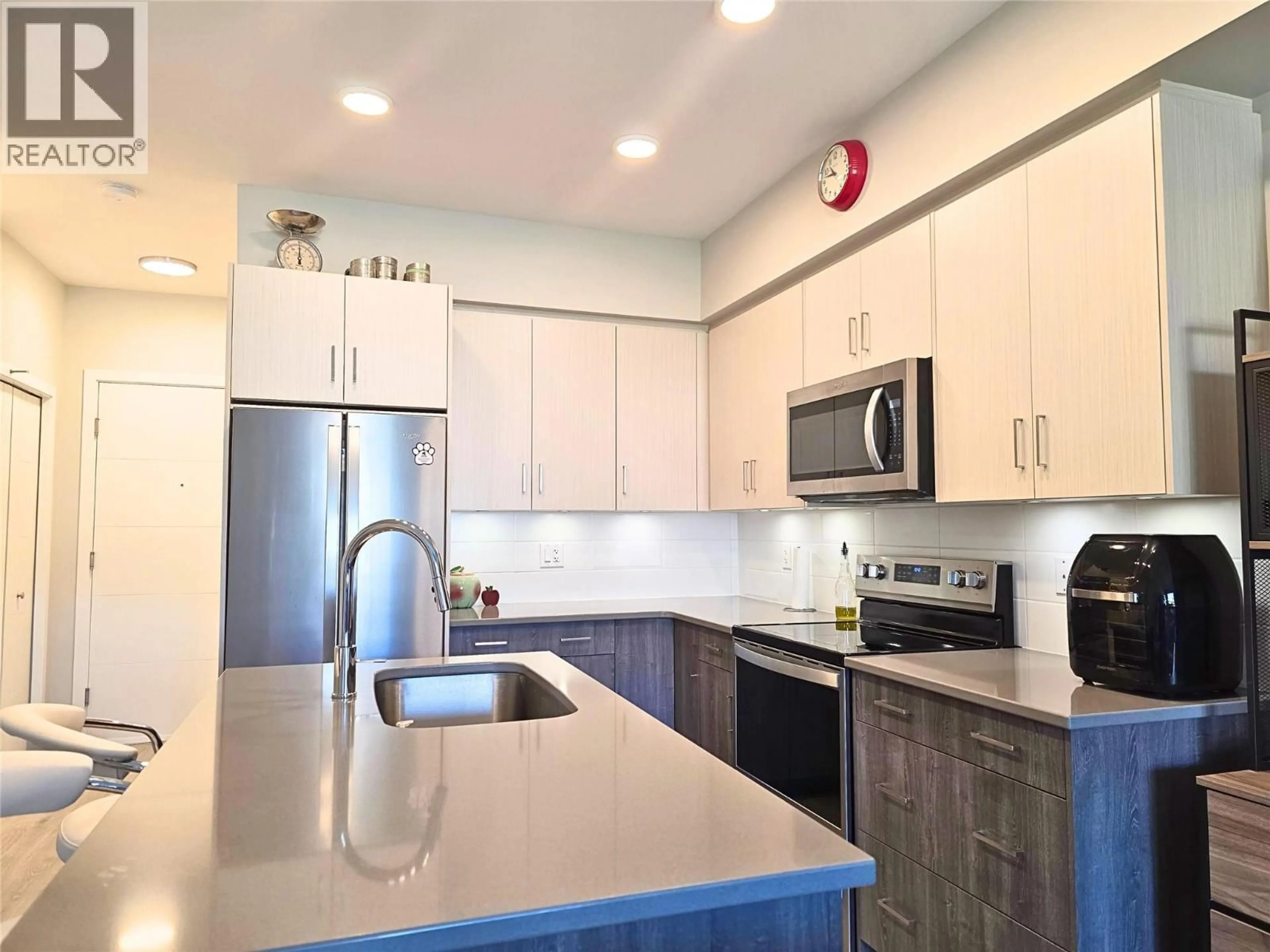 Open concept kitchen, unknown for 420 - 2301 CARRINGTON ROAD, West Kelowna British Columbia V4T1R8