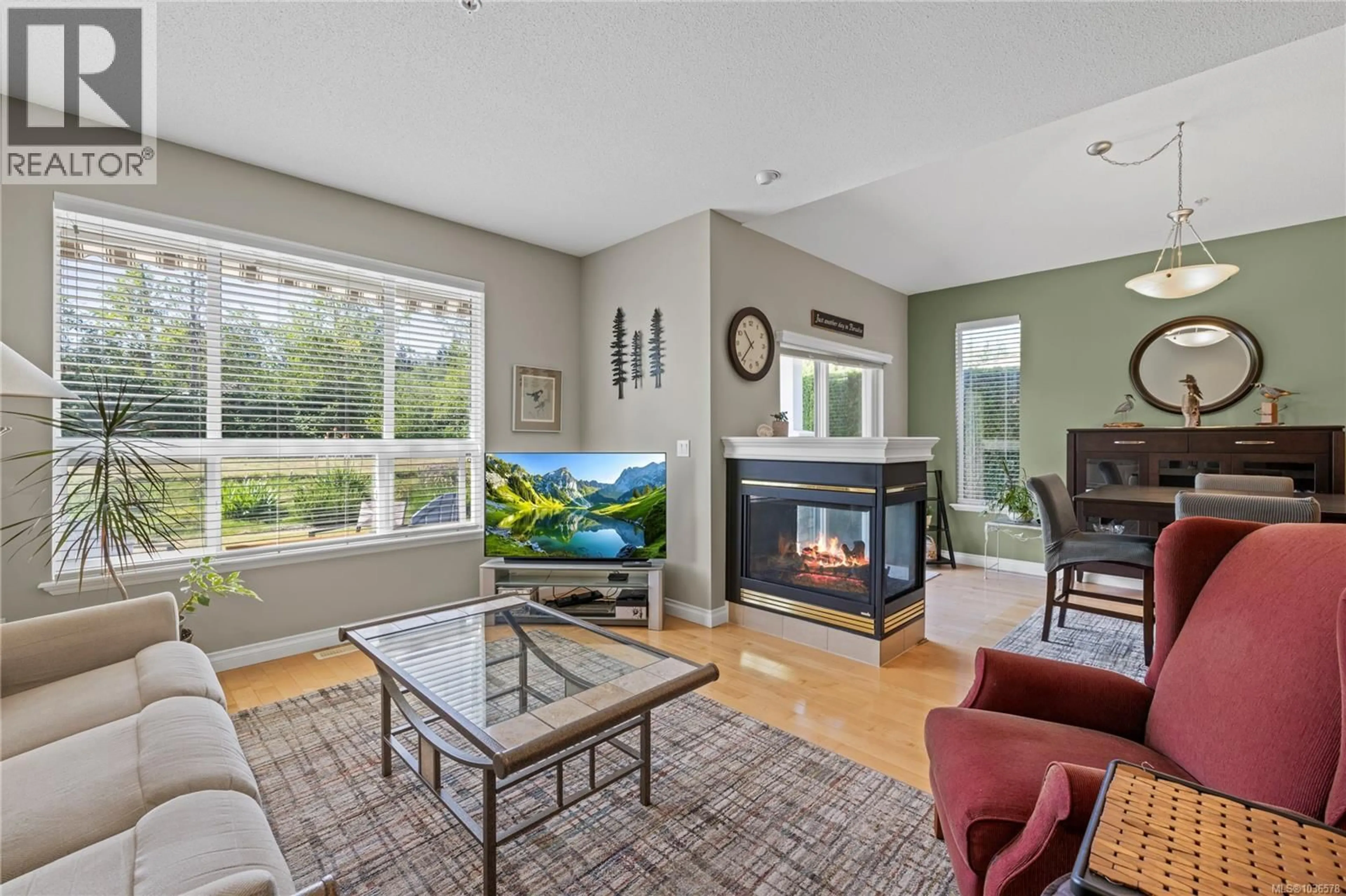 Living room with furniture, unknown for 114 - 730 BARCLAY CRESCENT, French Creek British Columbia V9P2Z3