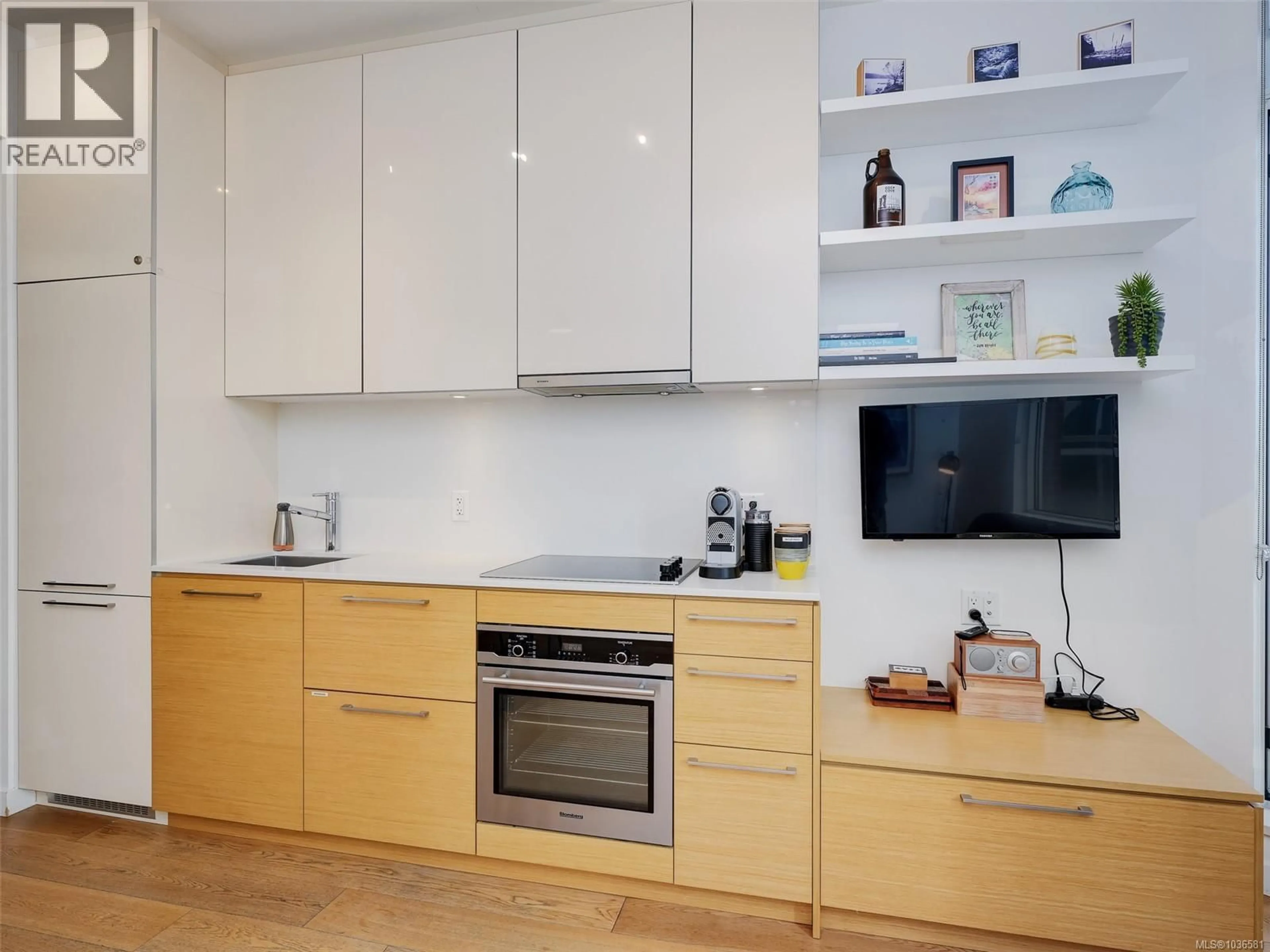 Standard kitchen, unknown for 210 - 456 PANDORA AVENUE, Victoria British Columbia V8W0E3