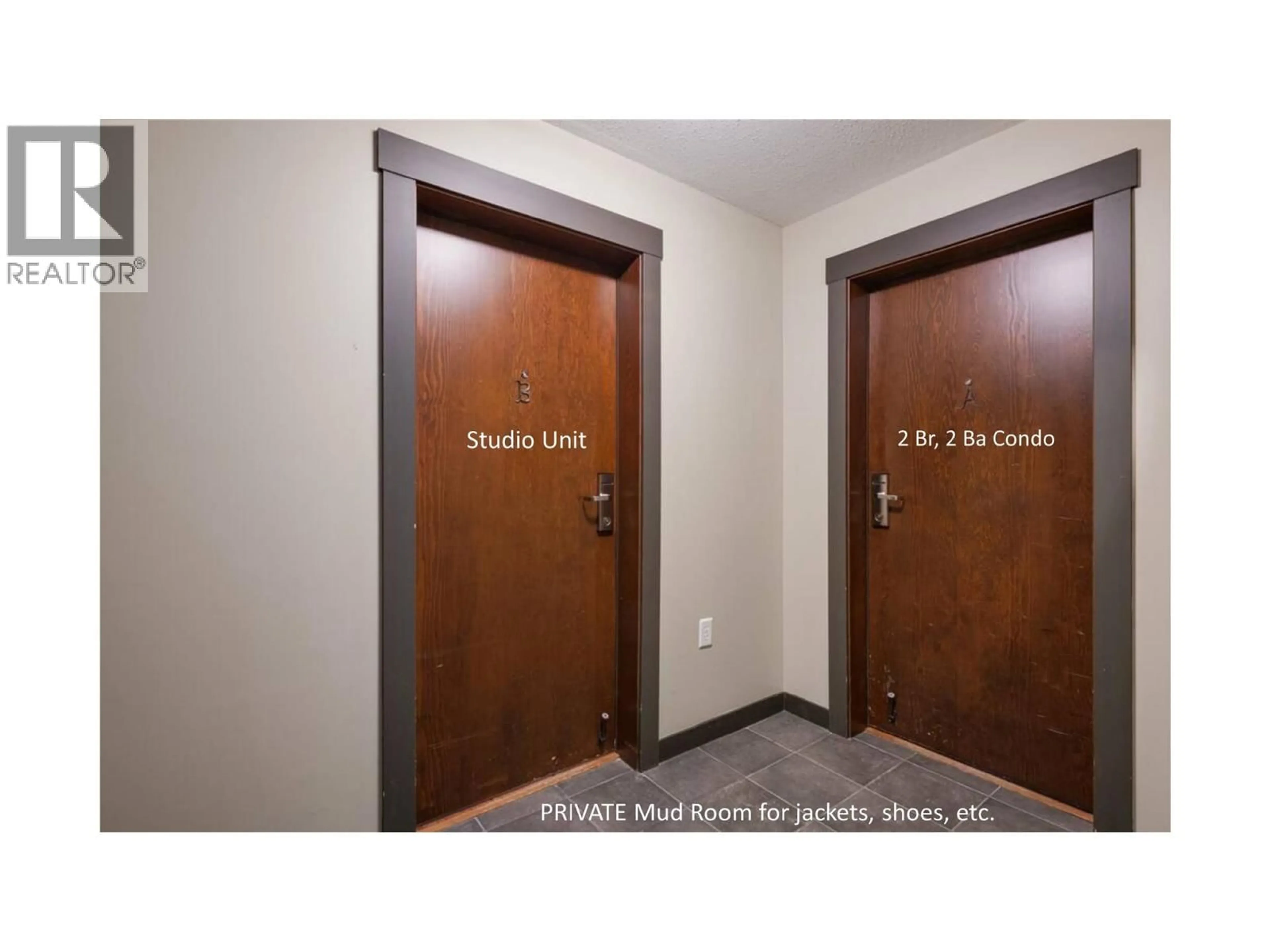 Indoor entryway for 201B - 2070 SUMMIT DRIVE, Panorama British Columbia V0A1T0
