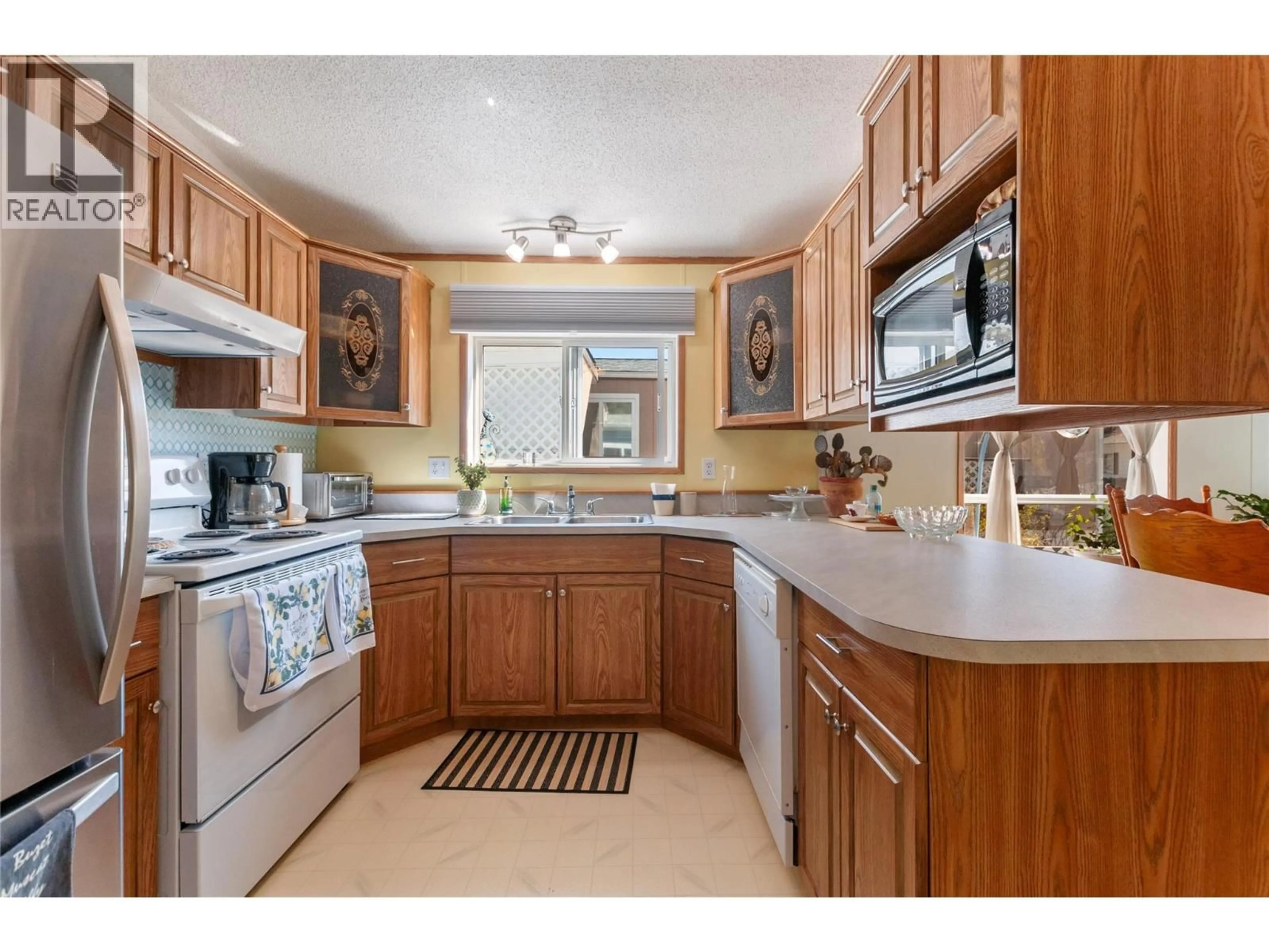 Standard kitchen, ceramic/tile floor for H6 - 4505 MCLEAN CREEK ROAD, Okanagan Falls British Columbia V0H1R1