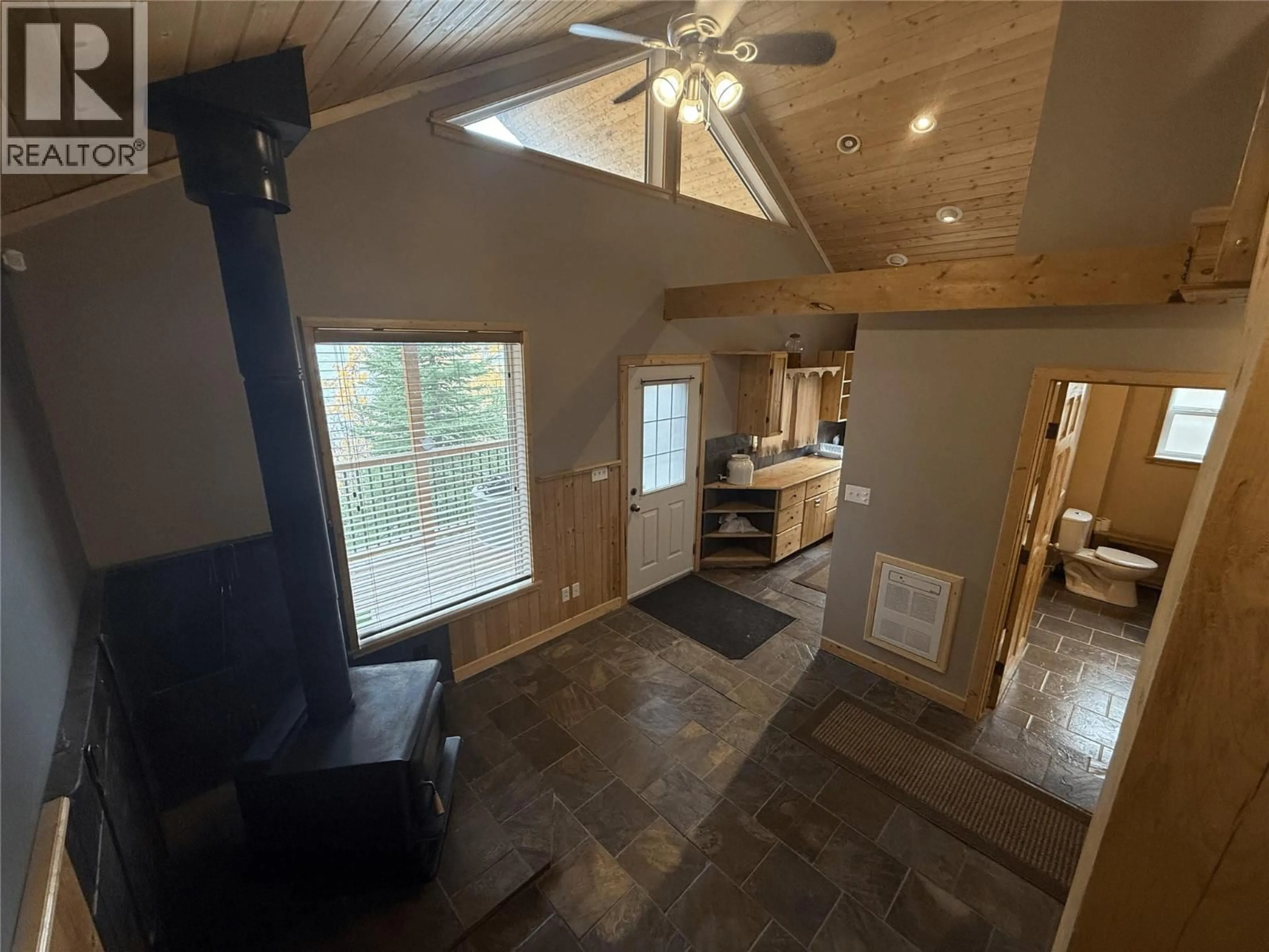 A pic of a room for 6750 MOBERLY LAKE ROAD SOUTH, Moberly Lake British Columbia V0C1X0