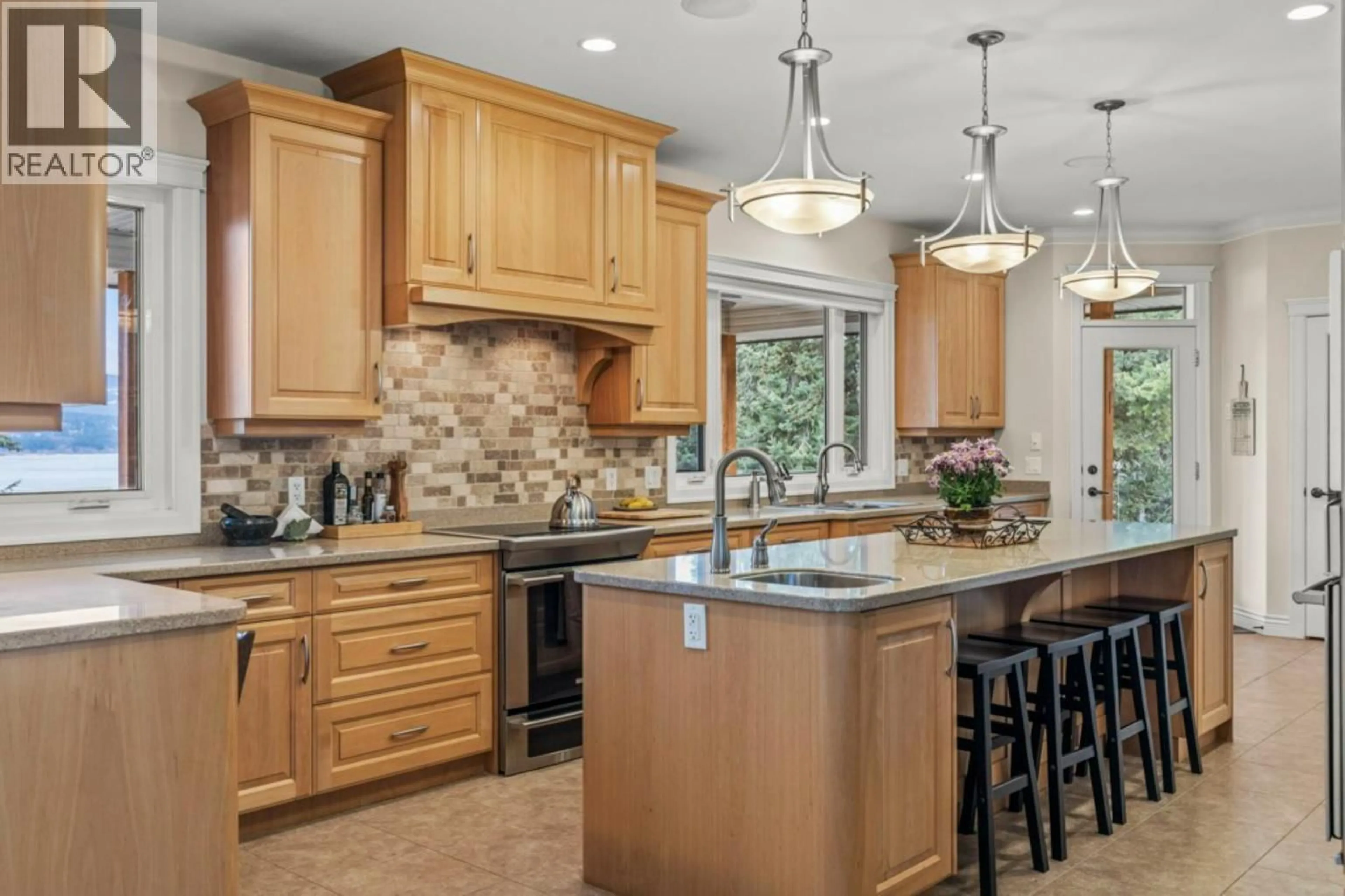 Contemporary kitchen, ceramic/tile floor for 5694 TRANS CANADA HIGHWAY NORTHWEST, Salmon Arm British Columbia V1E3A2