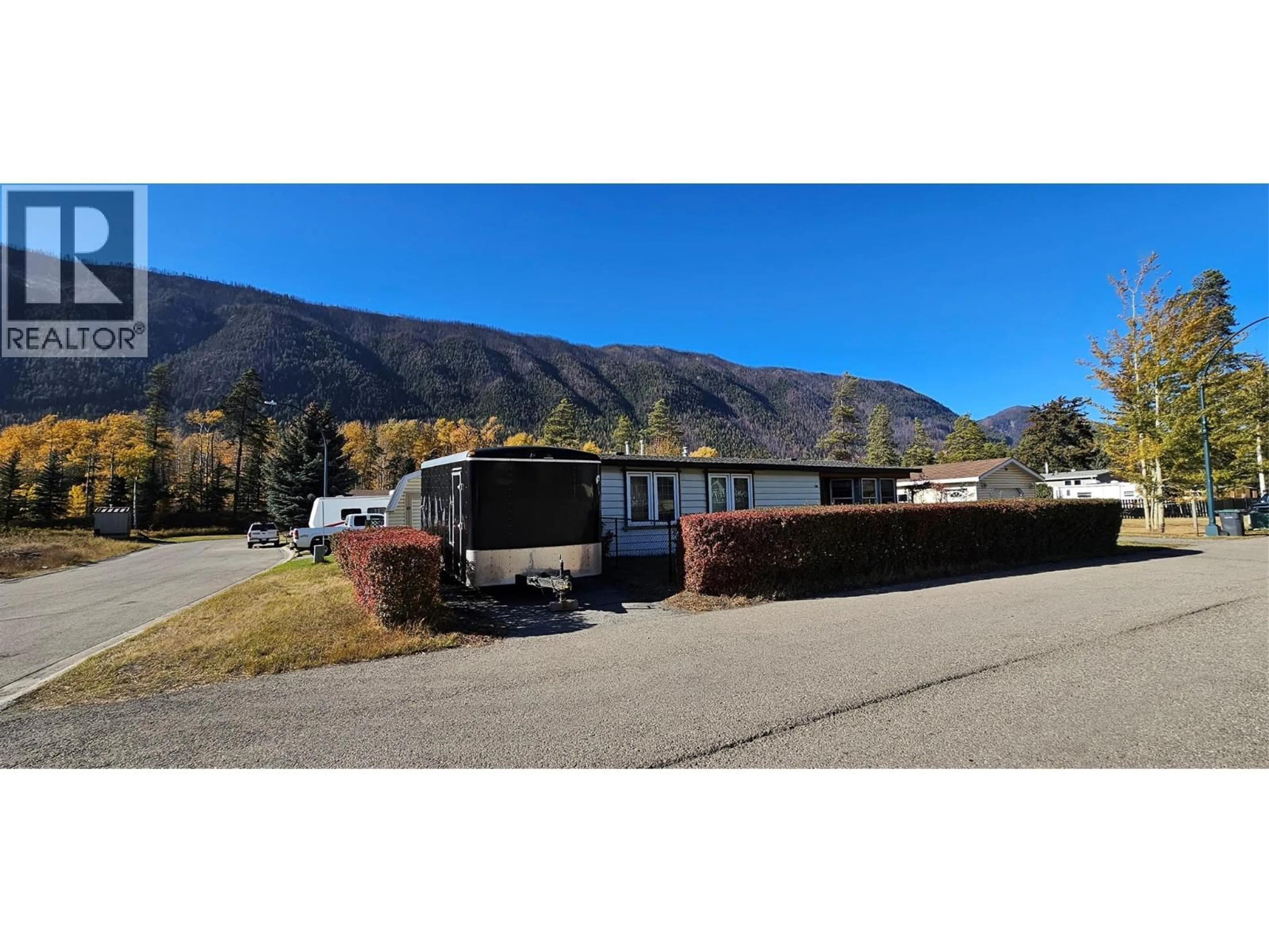 A pic from outside/outdoor area/front of a property/back of a property/a pic from drone, mountain view for 540 BUCKTHORN ROAD, Sparwood British Columbia V0B2G0