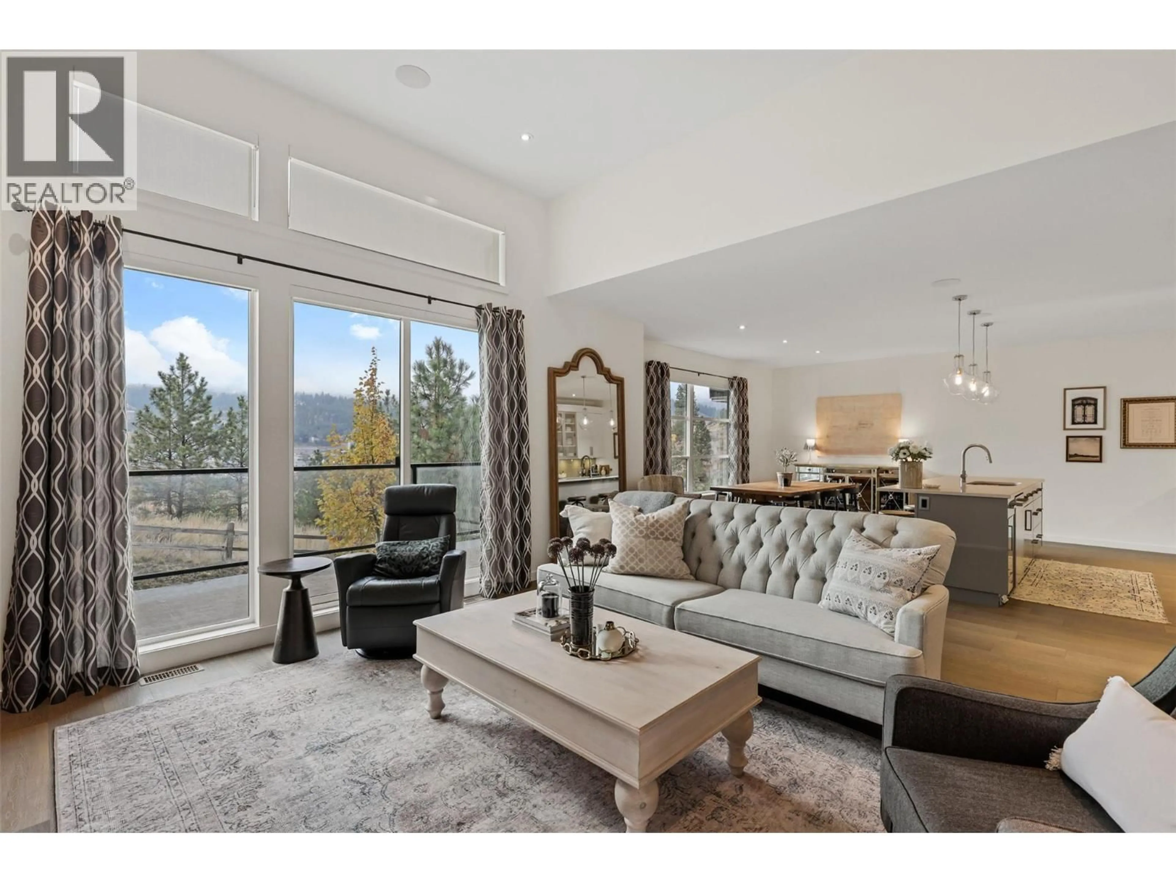 Living room with furniture, unknown for 18 - 1395 PRAIRIE ROSE DRIVE, Kamloops British Columbia V2E0B9