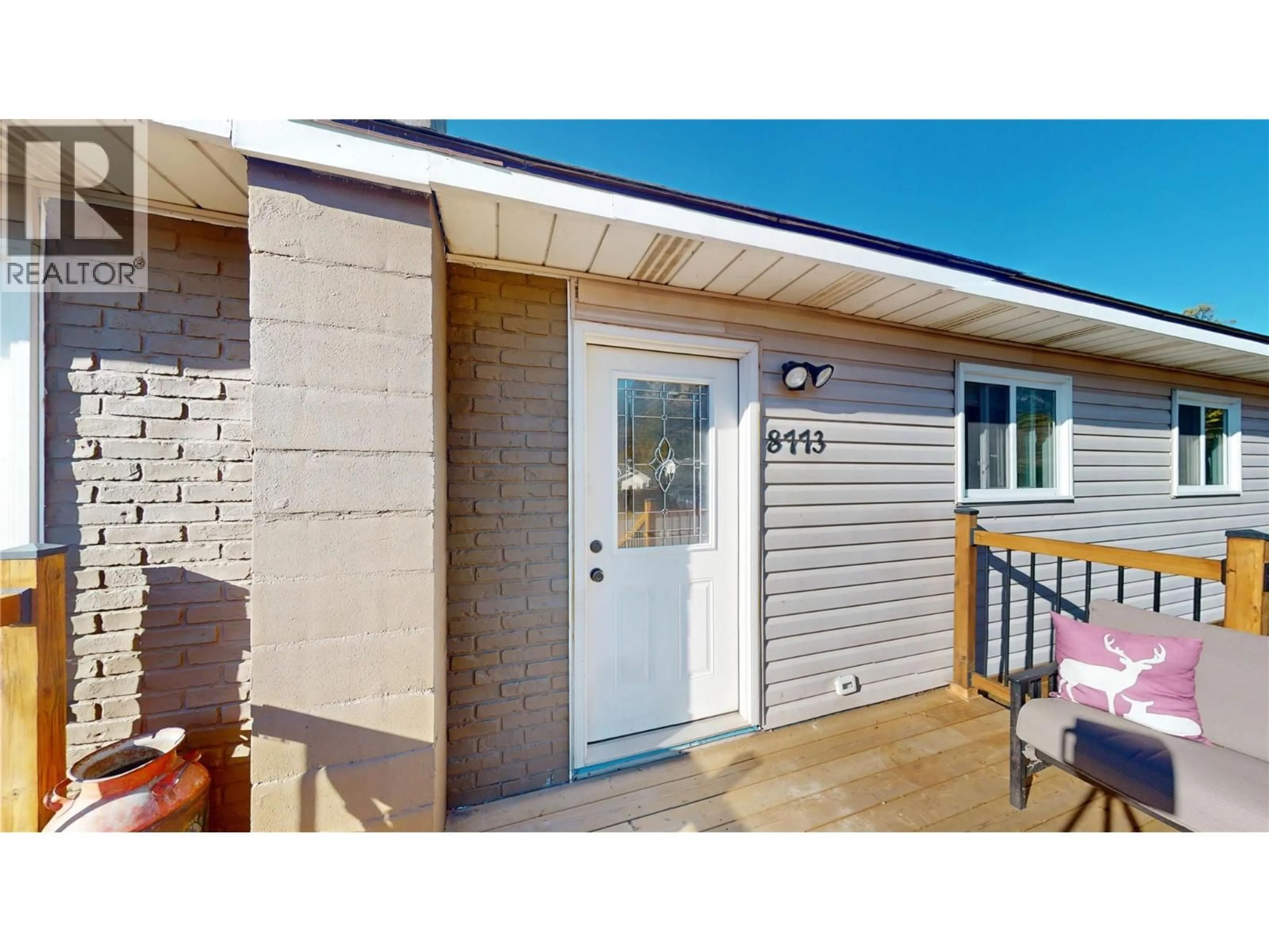 Home with vinyl exterior material, street for 8773 TAMARACK STREET, Canal Flats British Columbia V0B1B0