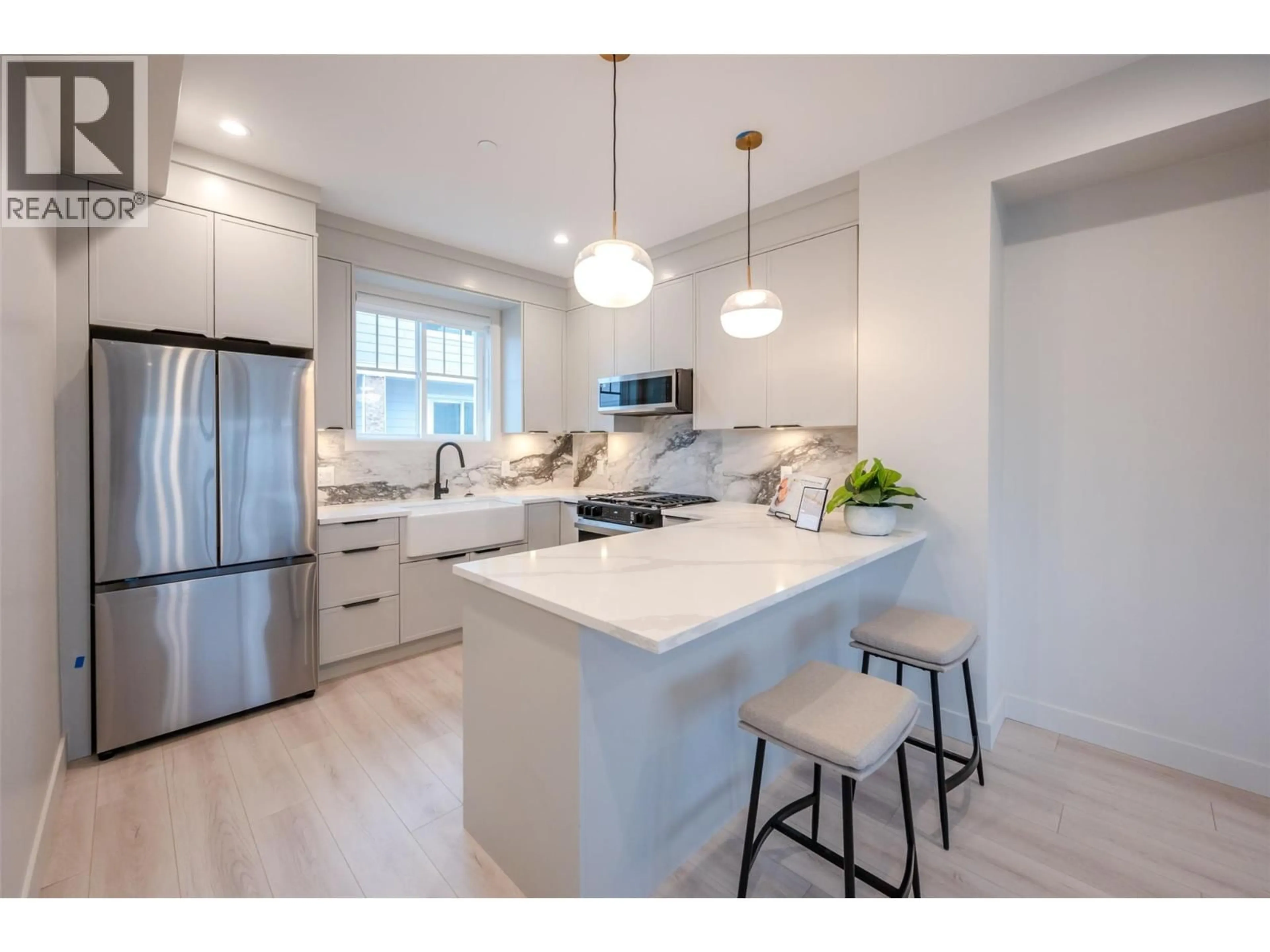 Open concept kitchen, unknown for 106 - 784 ARGYLE STREET, Penticton British Columbia V2A0J6