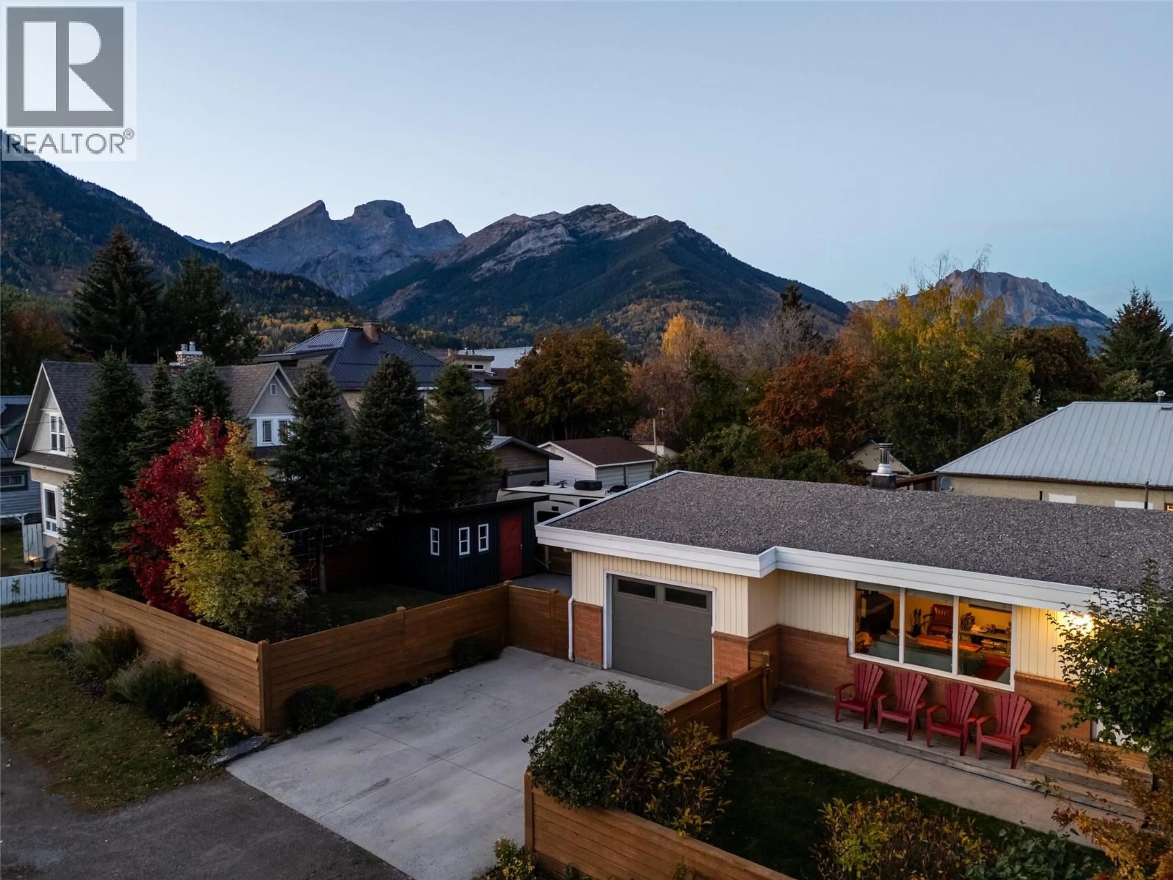 A pic from outside/outdoor area/front of a property/back of a property/a pic from drone, mountain view for 601 3RD AVENUE, Fernie British Columbia V0B1M0