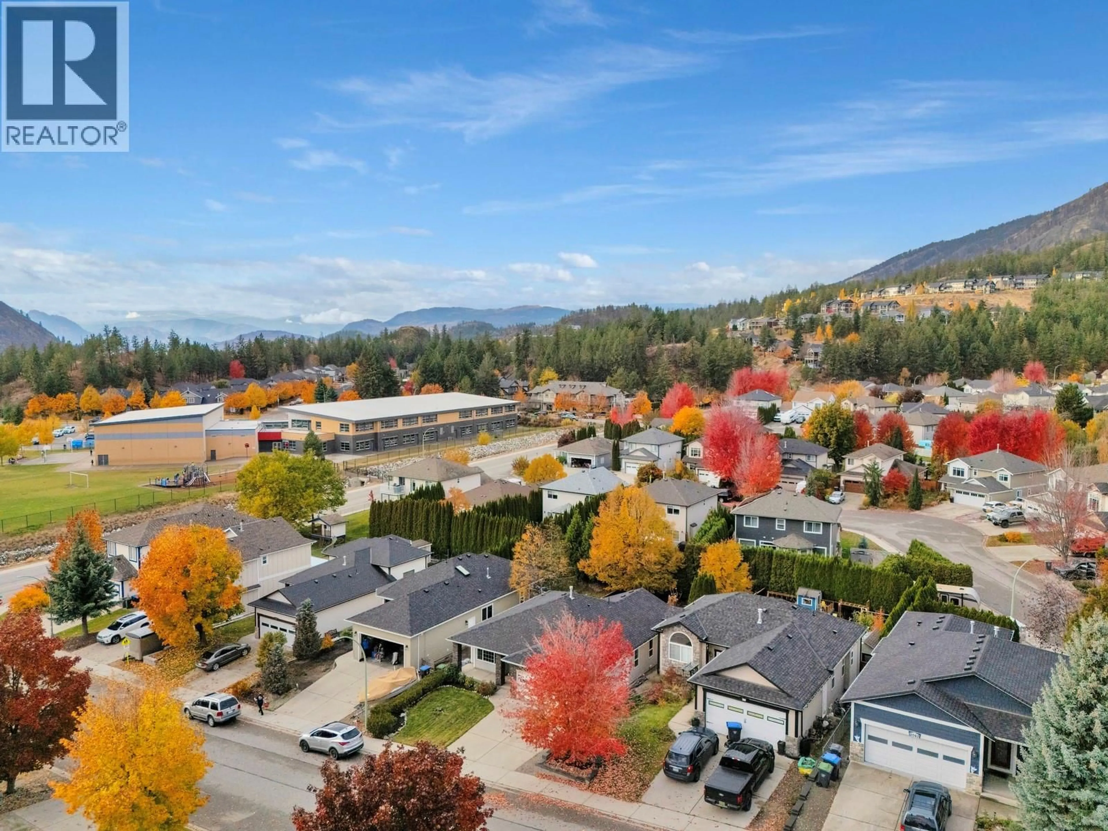 A pic from outside/outdoor area/front of a property/back of a property/a pic from drone, mountain view for 2077 ROSEFIELD DRIVE, West Kelowna British Columbia V1Z3Y8