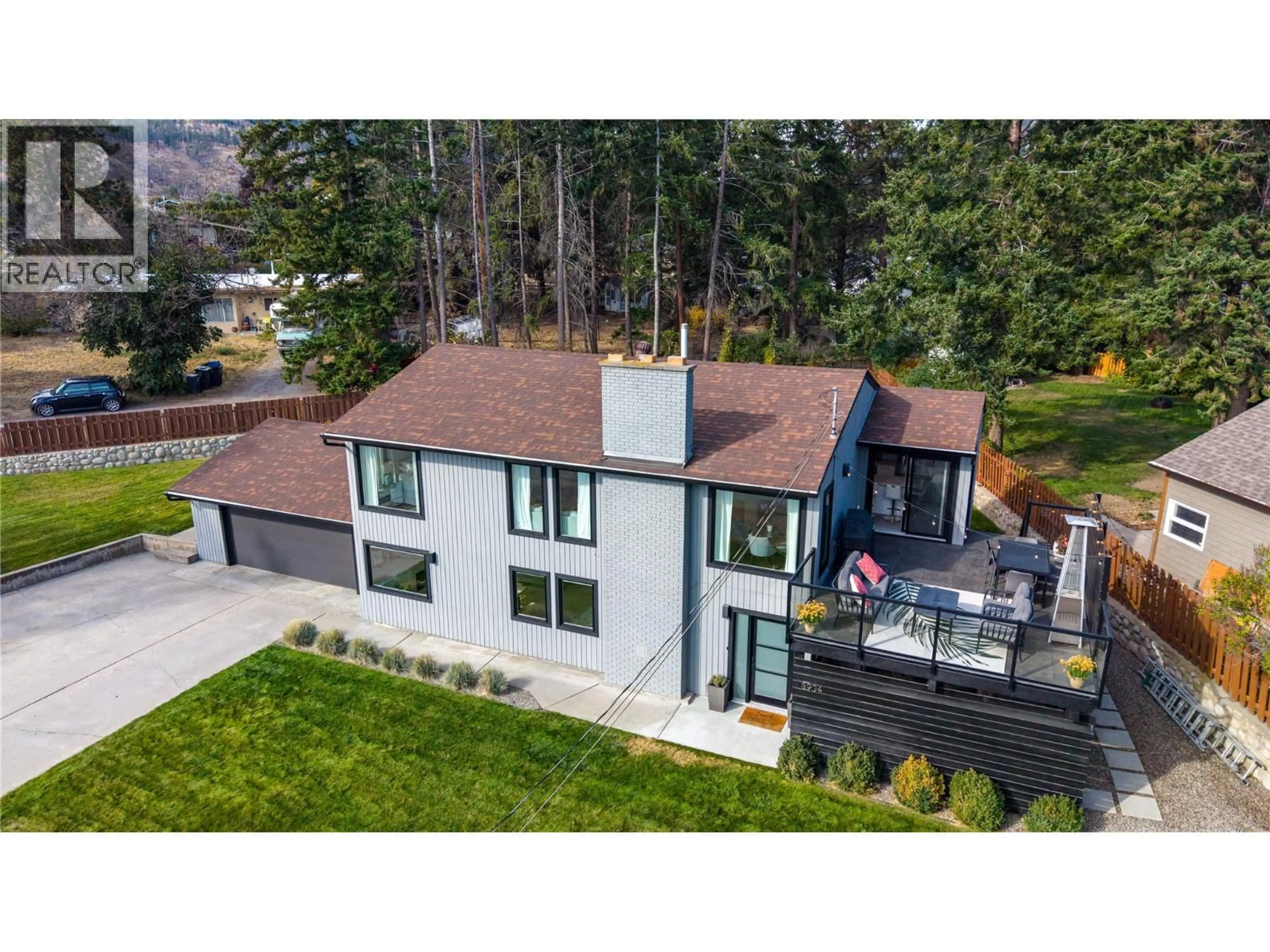 A pic from outside/outdoor area/front of a property/back of a property/a pic from drone, mountain view for 3904 DRYDEN ROAD, Peachland British Columbia V0H1X2