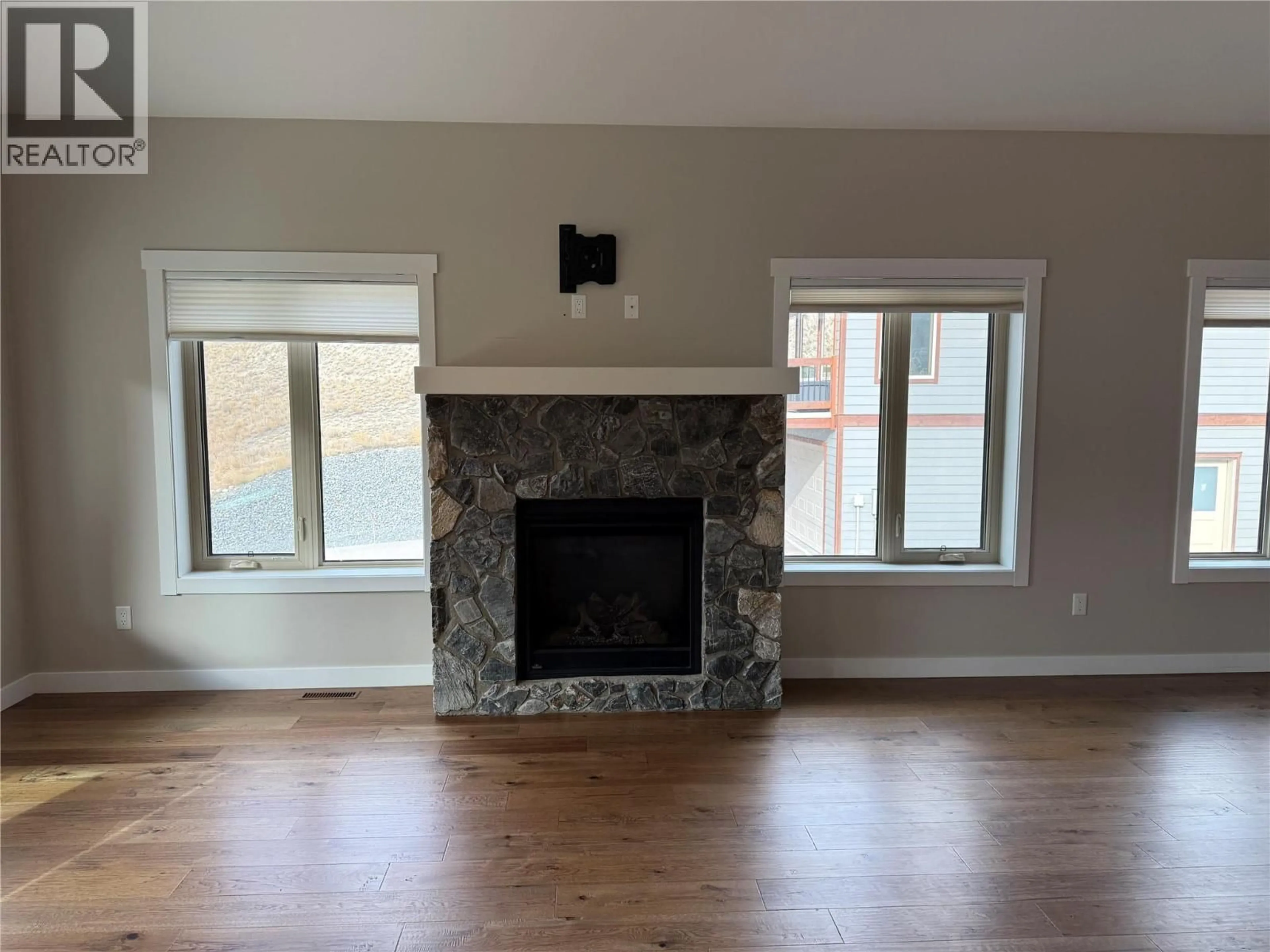 A pic of a room for 974 SWANSEA VIEW ROAD, Windermere British Columbia V0B2L0