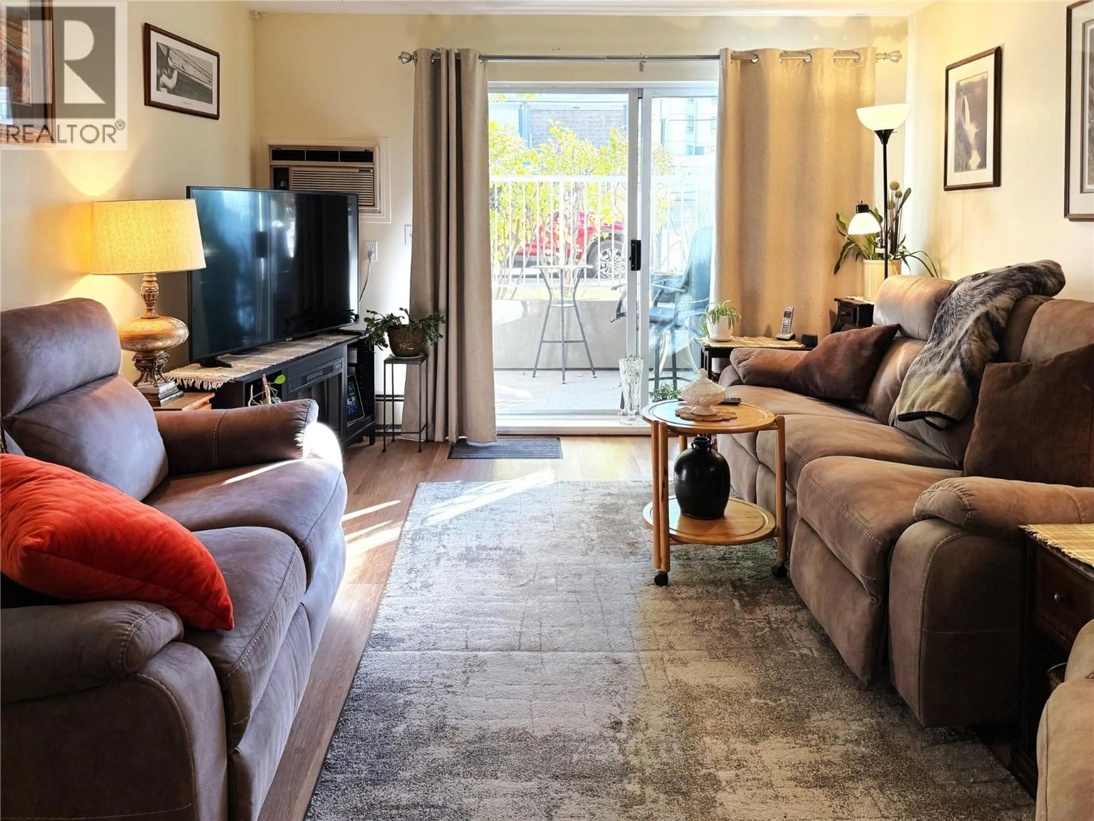 Living room with furniture, unknown for 112 - 360 BATTLE STREET, Kamloops British Columbia V2C2L6