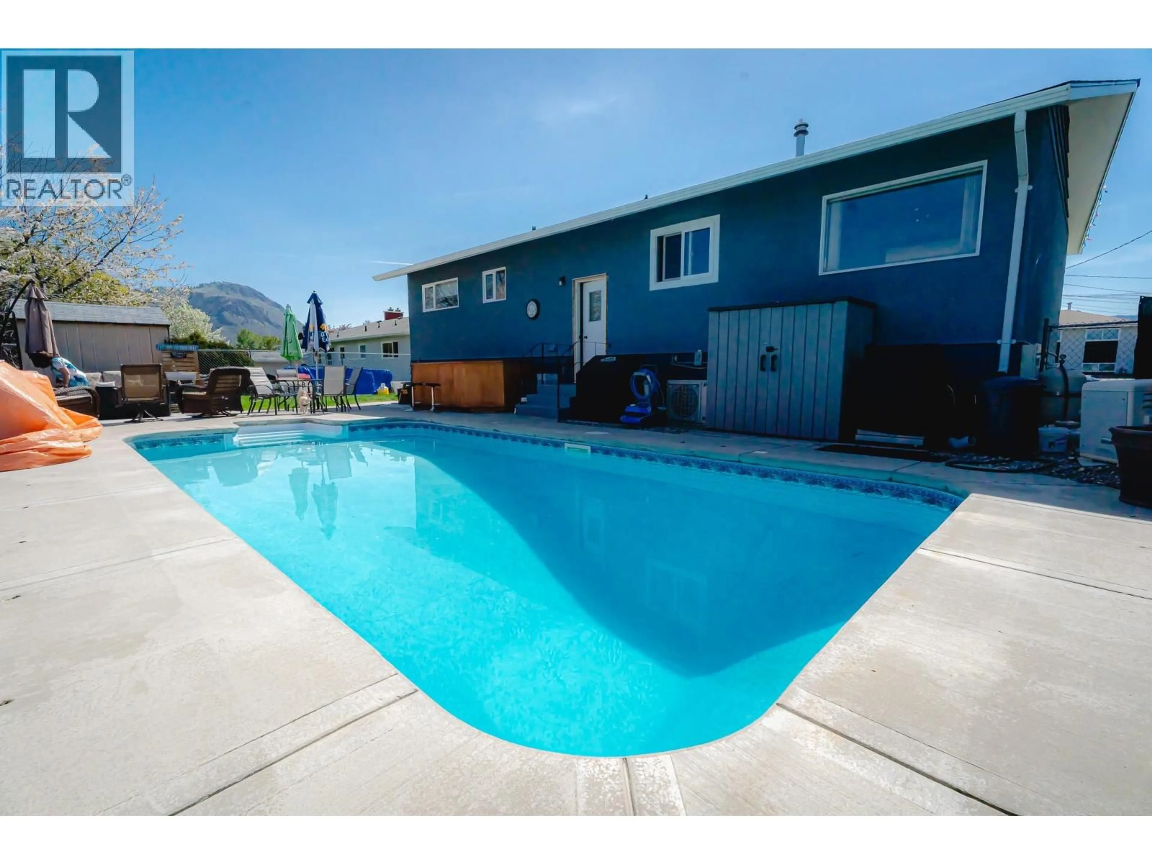Pool for 664 SETON PLACE, Kamloops British Columbia V2B1X5