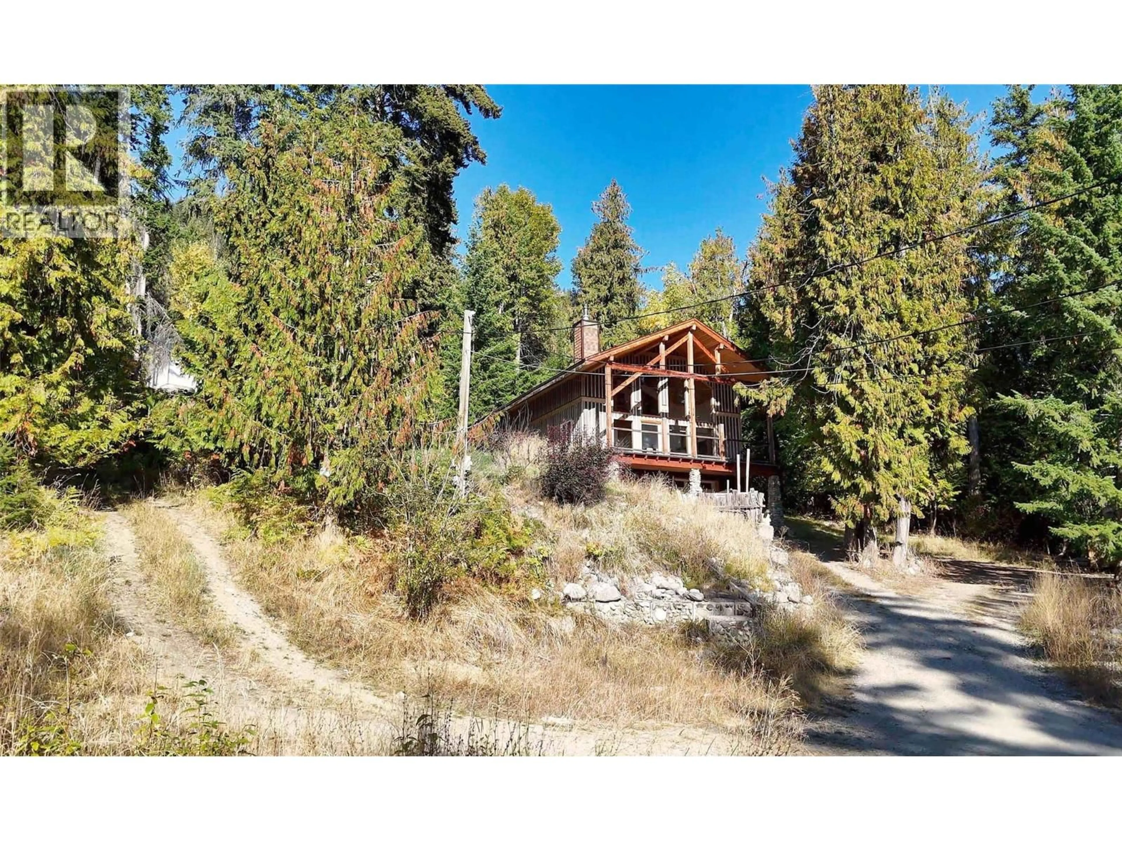 A pic from outside/outdoor area/front of a property/back of a property/a pic from drone, unknown for CROWFOOT DRIVE, Anglemont British Columbia V0E1M8