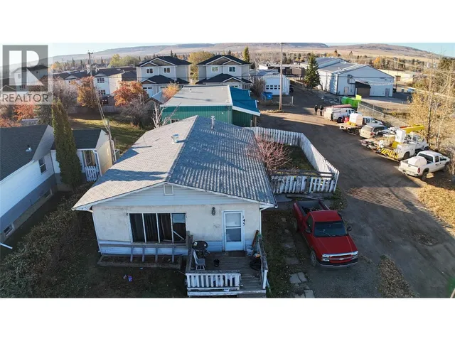 1433/1437 101 AVENUE, Dawson Creek 5