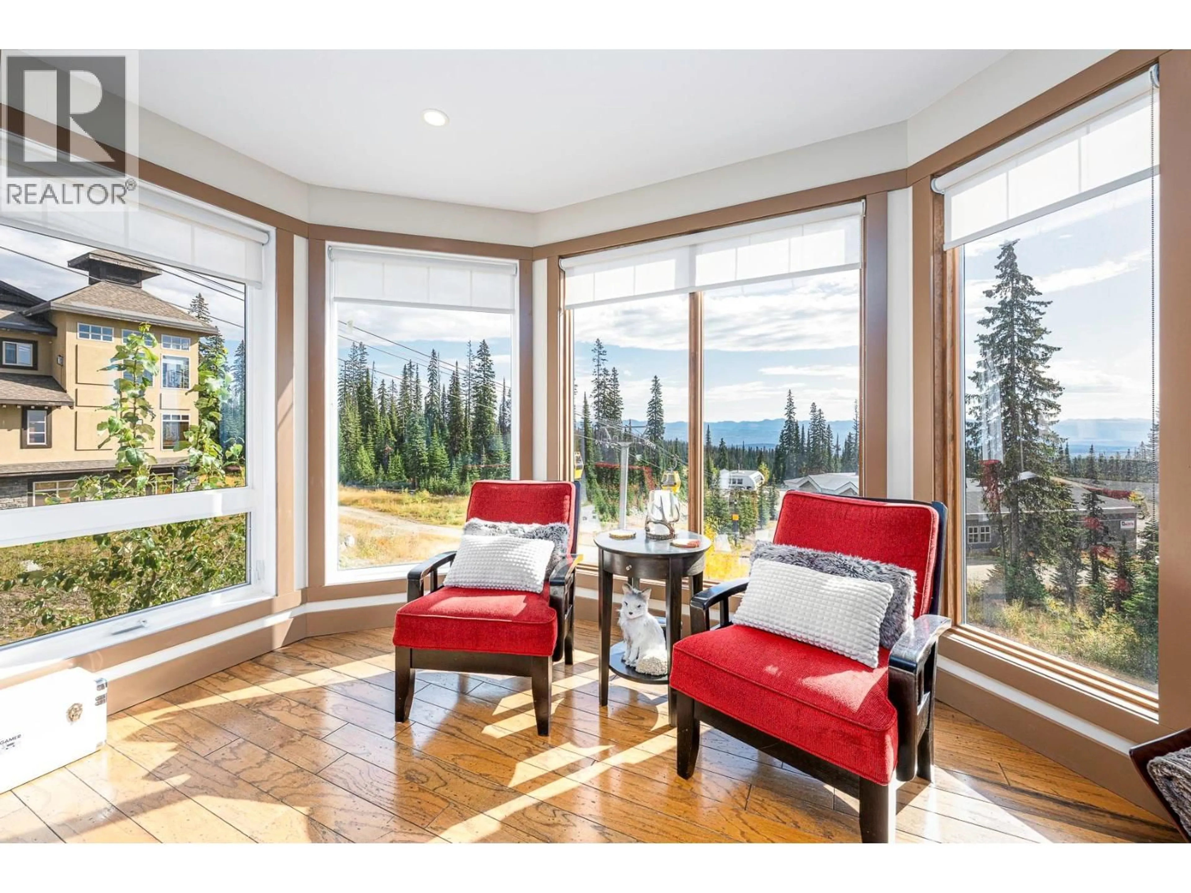 Living room with furniture, unknown for 103 - 5085 SNOWBIRD WAY, Big White British Columbia V1P1P3