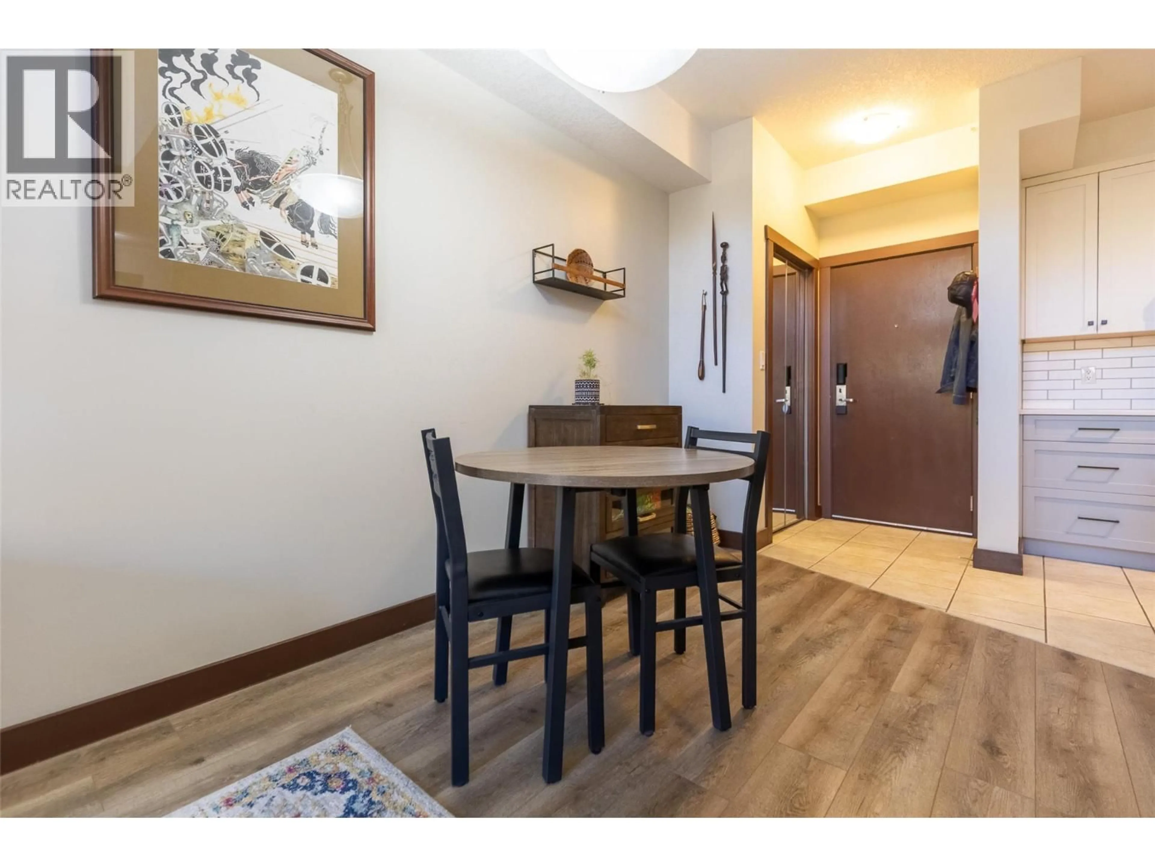 Dining room, wood/laminate floor for 416 - 1500 MCDONALD AVENUE, Fernie British Columbia V0B1M1