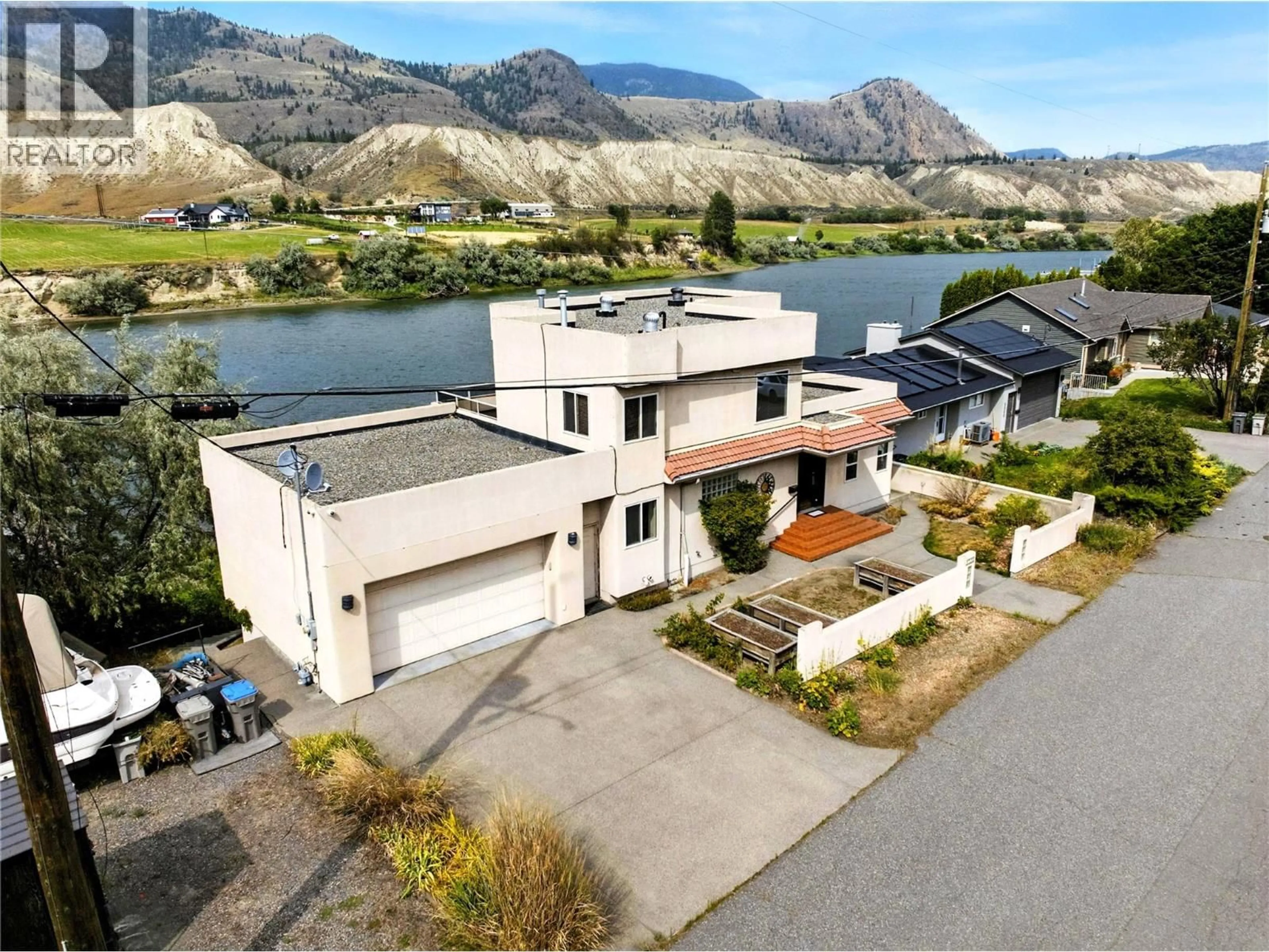 A pic from outside/outdoor area/front of a property/back of a property/a pic from drone, water/lake/river/ocean view for 4990 KIPP ROAD, Kamloops British Columbia V2C4T2