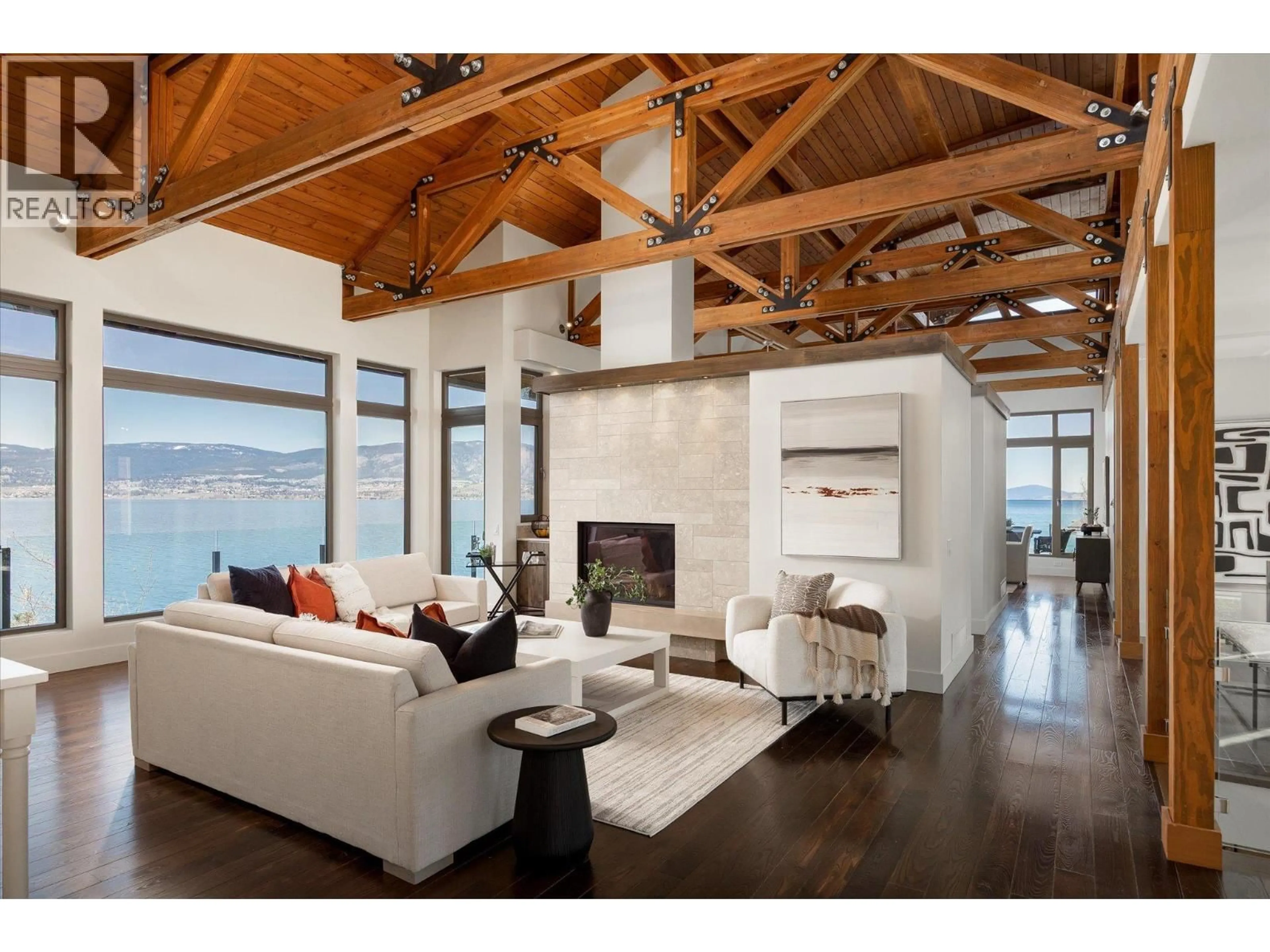 Living room with furniture, unknown for 5560 LAKESHORE ROAD, Kelowna British Columbia V1W4J4