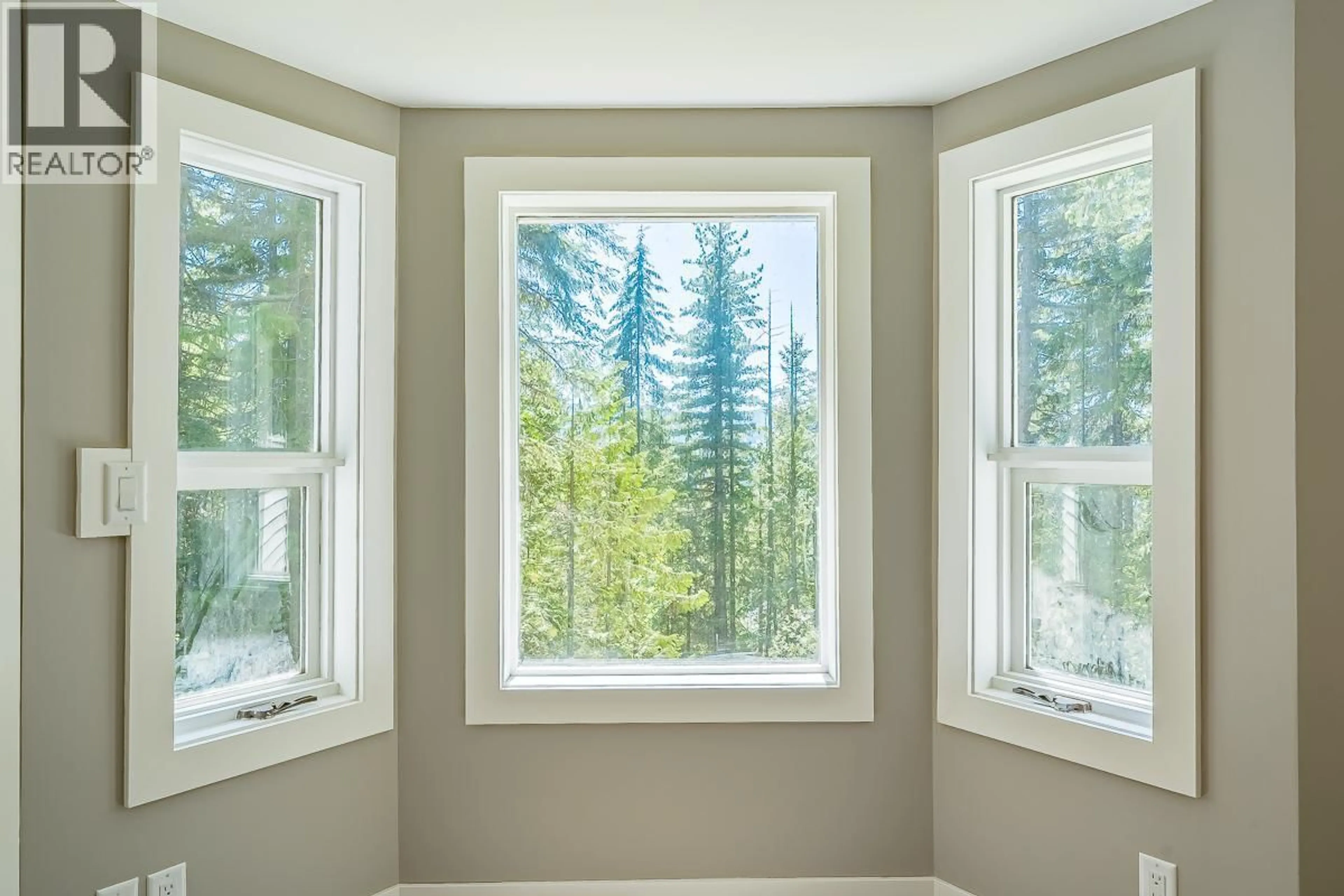 A pic of a room for 7430 CROWFOOT DRIVE, Anglemont British Columbia V0E1M8