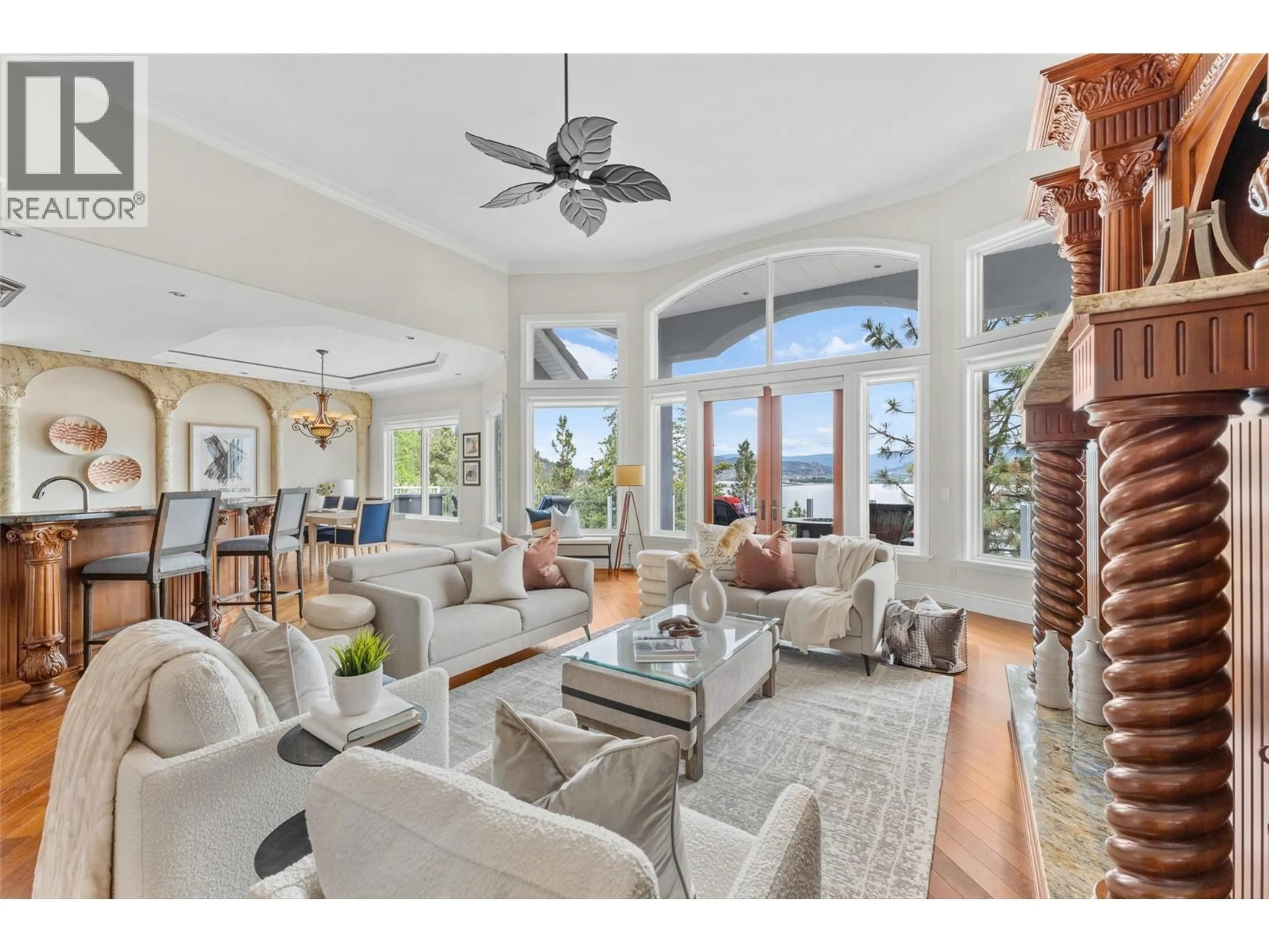 Living room with furniture, unknown for 2543 LUCINDE ROAD, West Kelowna British Columbia V1Z4B1
