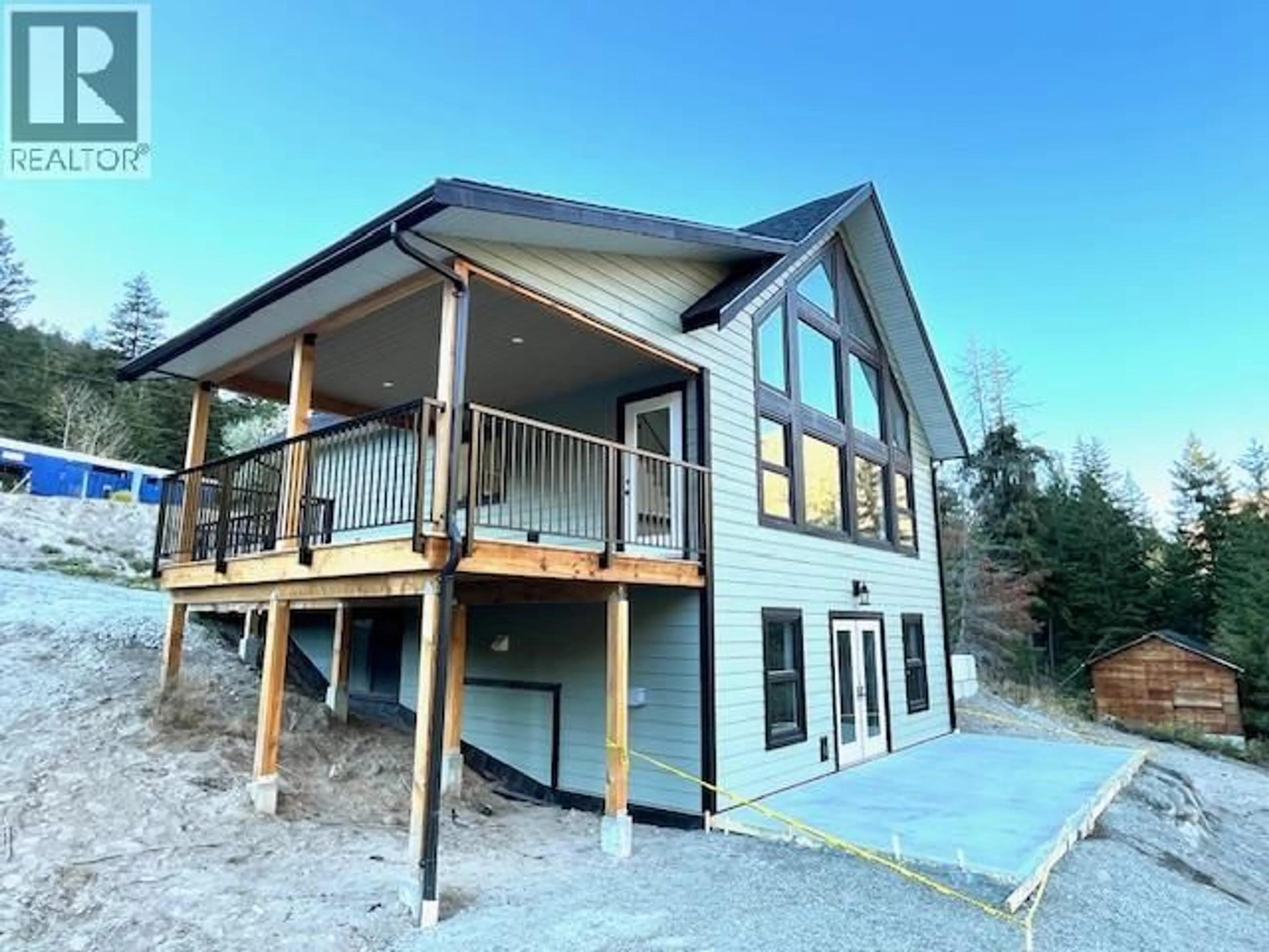 Home with vinyl exterior material, unknown for 645 GRAND ORO ROAD, Kaleden British Columbia V0H1K0
