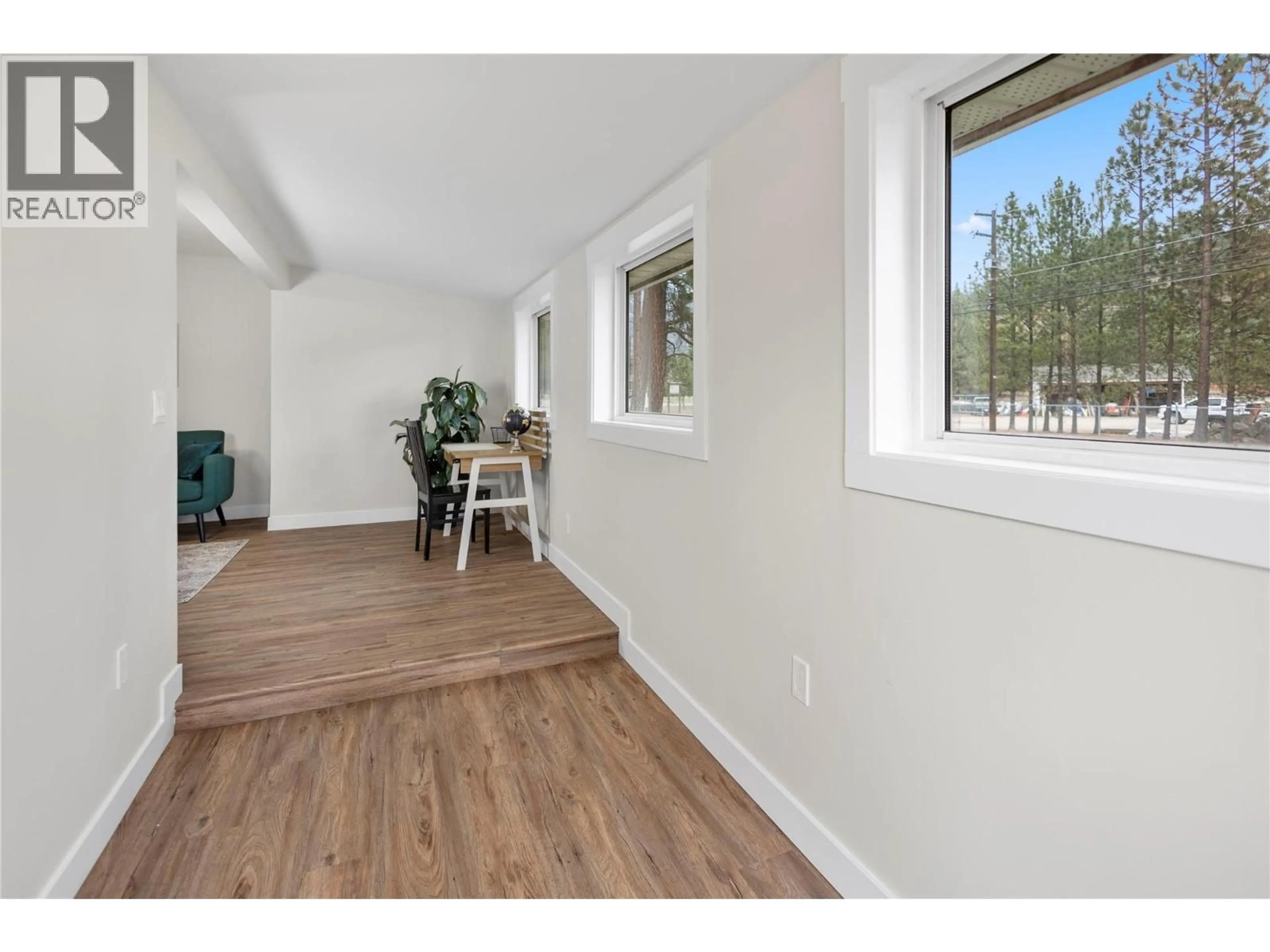A pic of a room for 8127 DONALDSON DRIVE, Grand Forks British Columbia V0H1H2