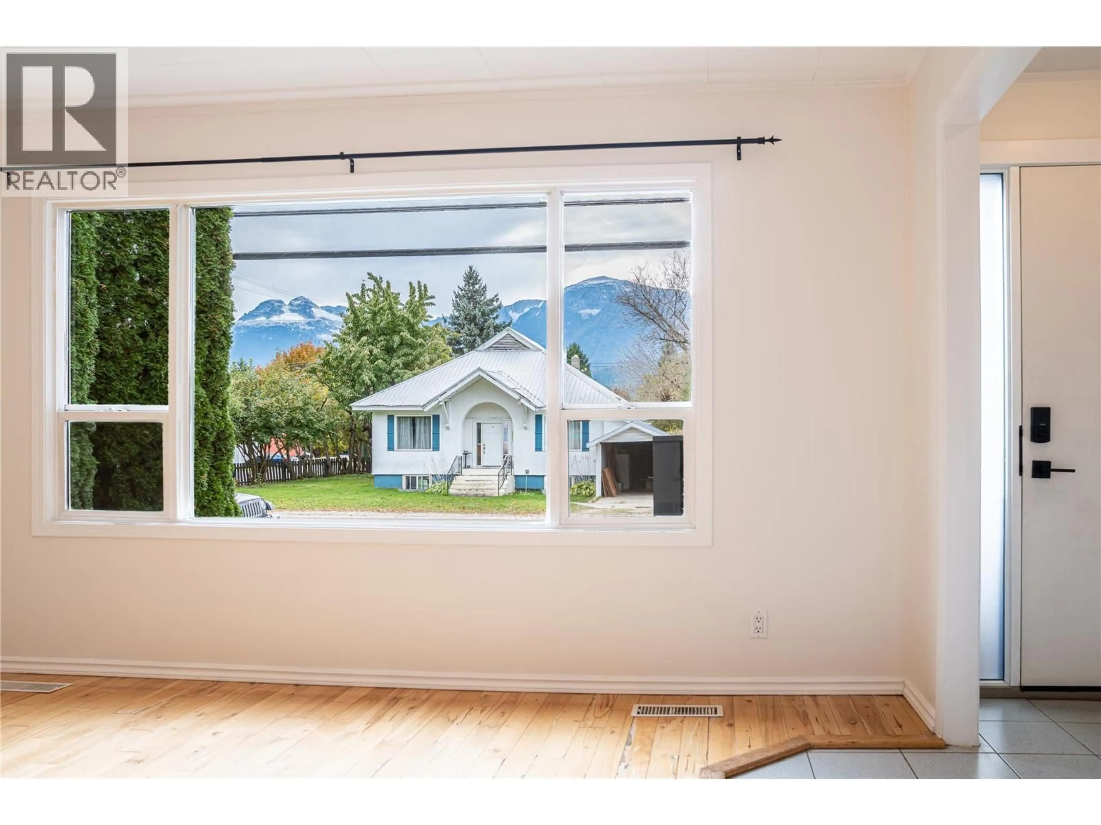A pic of a room for 1504 THIRD STREET WEST, Revelstoke British Columbia V0E2S0