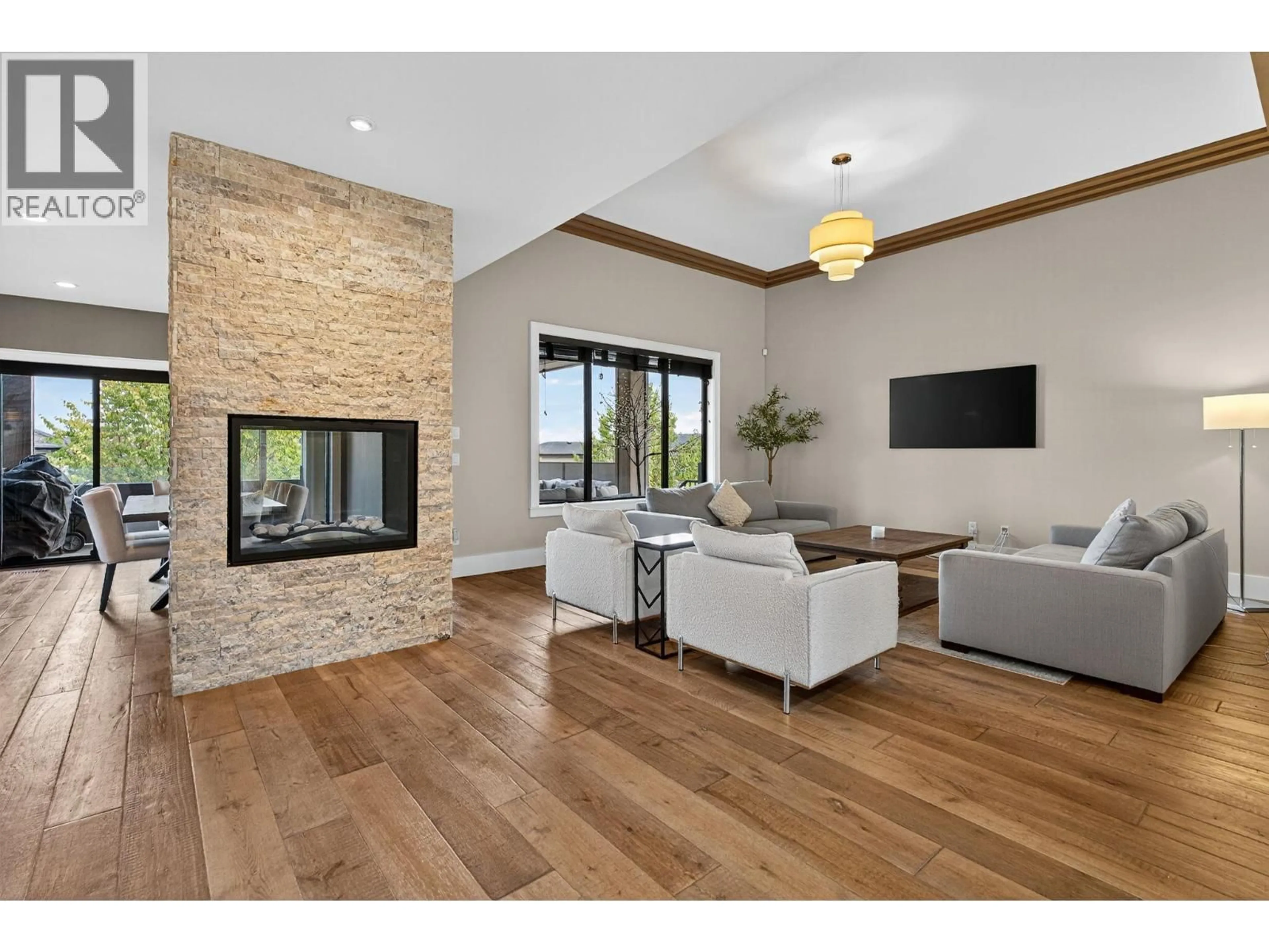 Unknown for 460 ROCKVIEW LANE, Kelowna British Columbia V1W5K2