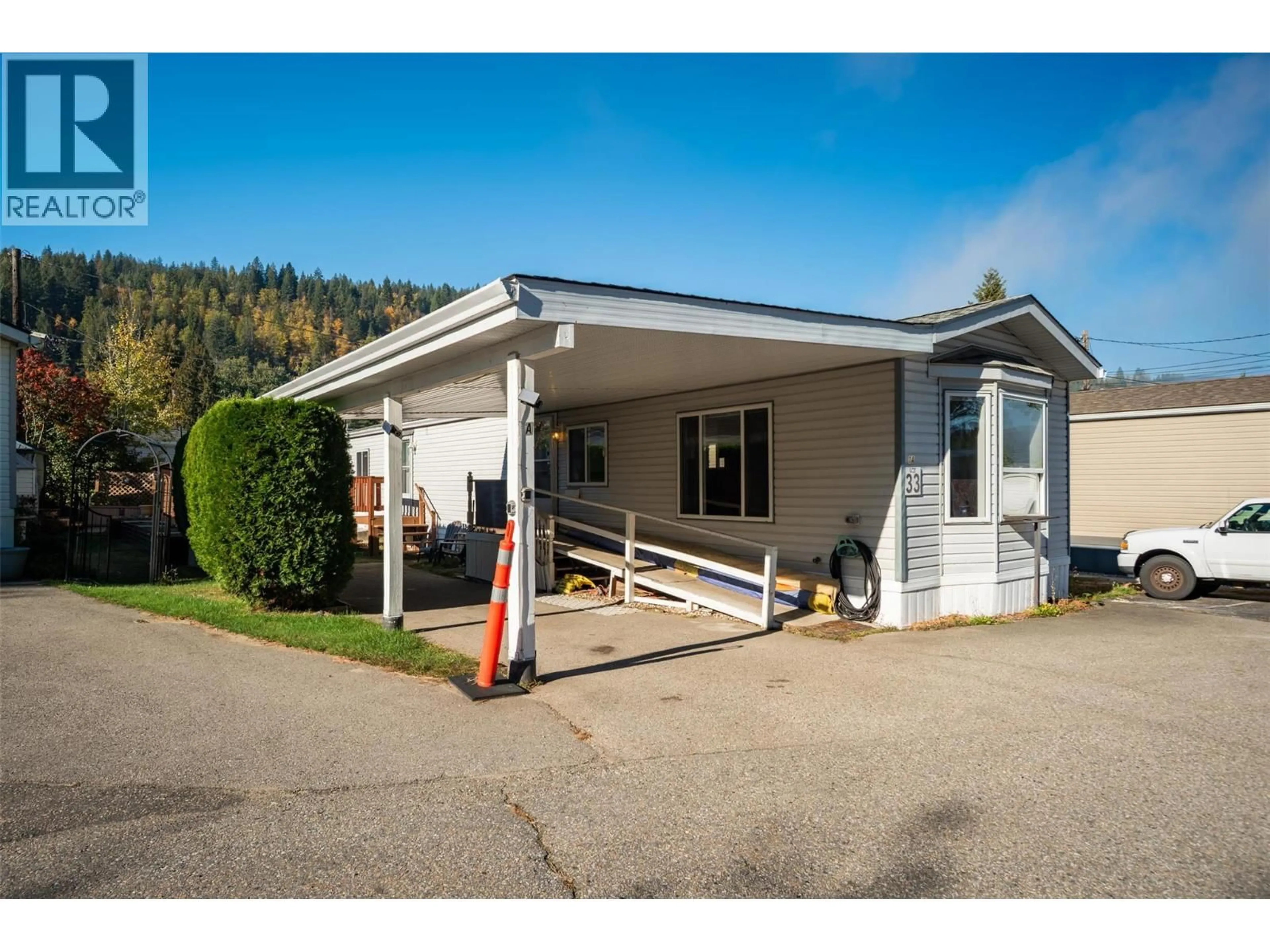Unknown for 33 - 1525 COLUMBIA AVENUE, Castlegar British Columbia V1N1J1