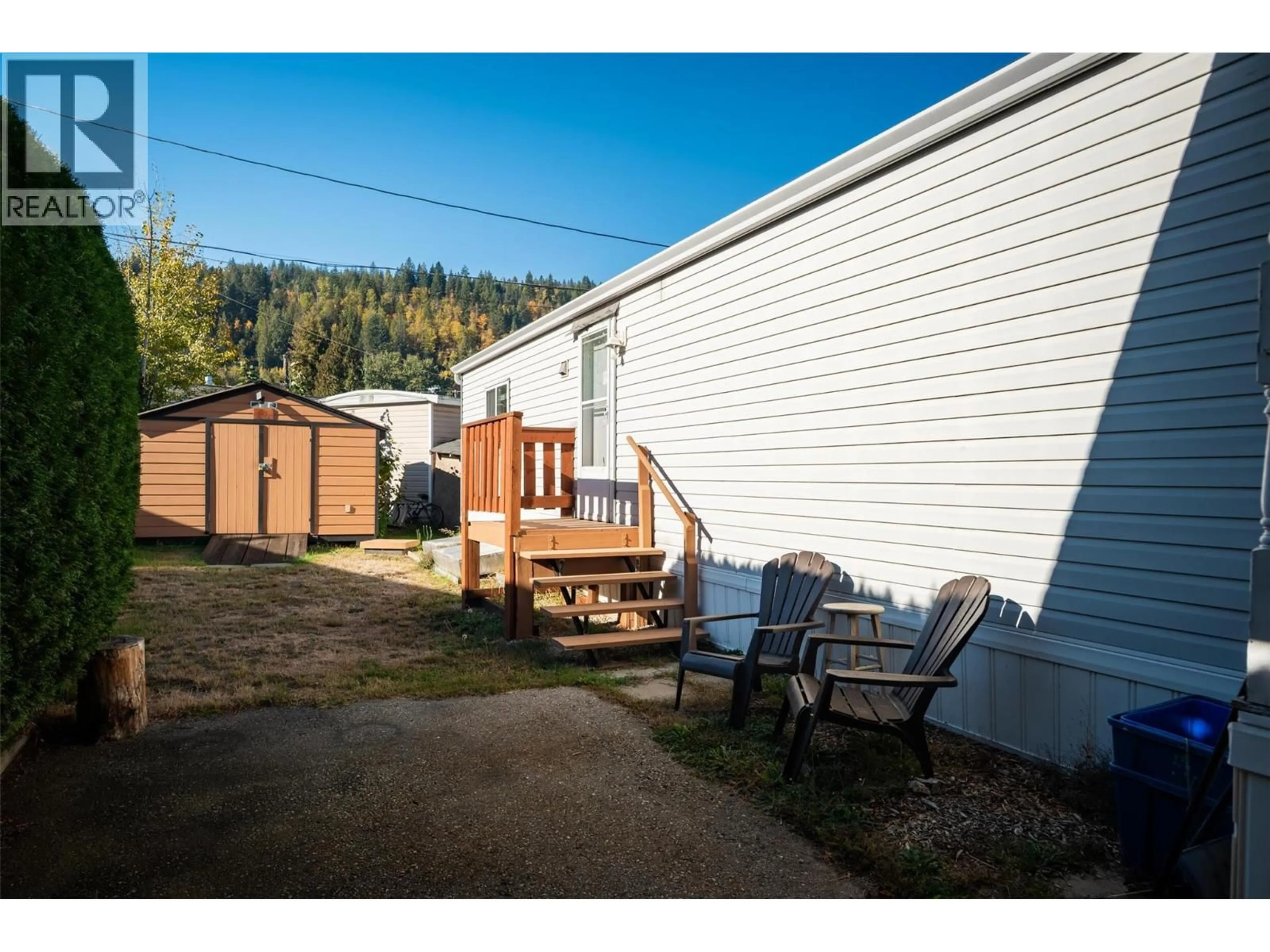 Patio, unknown for 33 - 1525 COLUMBIA AVENUE, Castlegar British Columbia V1N1J1