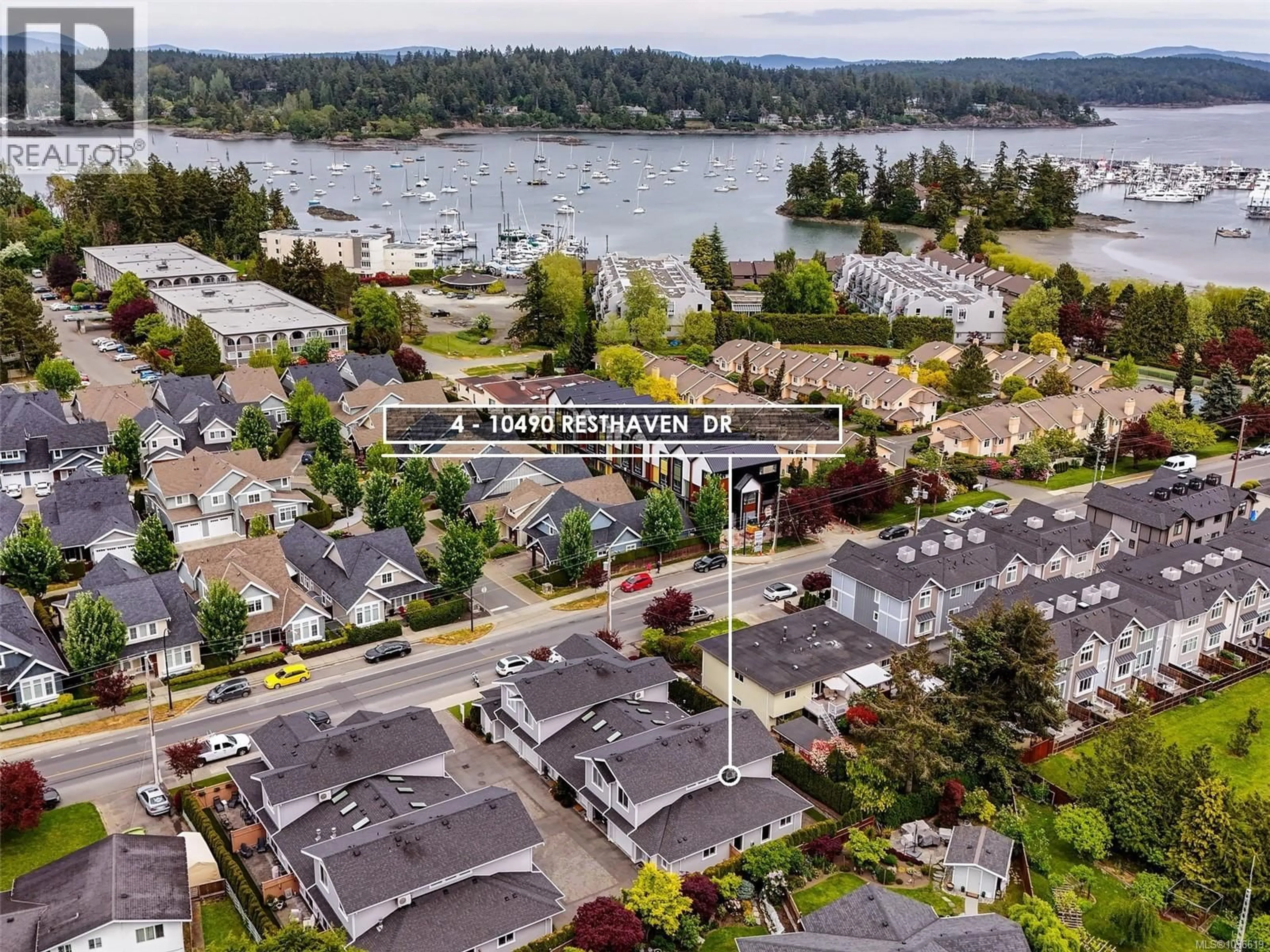 A pic from outside/outdoor area/front of a property/back of a property/a pic from drone, water/lake/river/ocean view for 4 - 10490 RESTHAVEN DRIVE, Sidney British Columbia V8L3H7