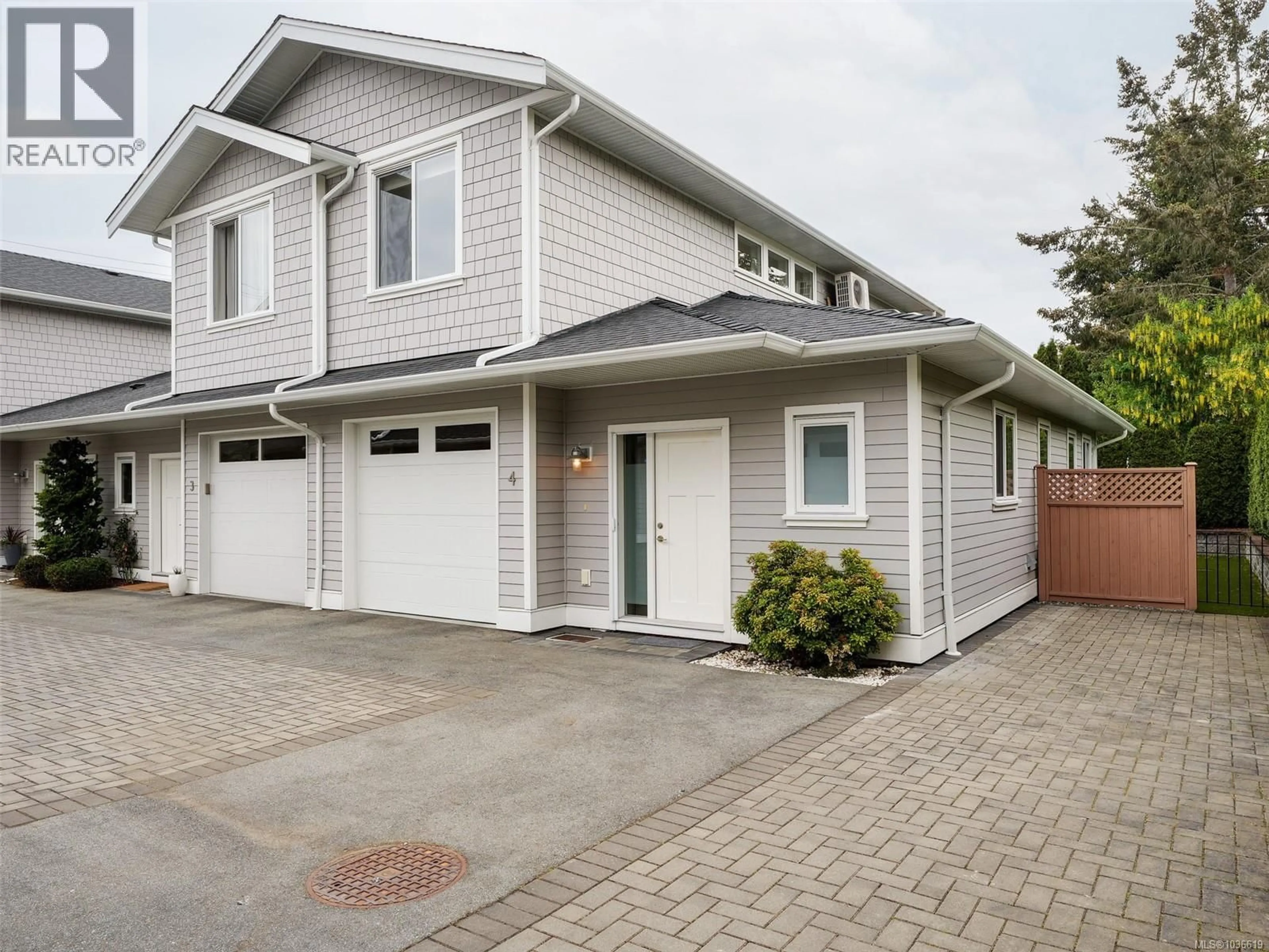 Home with vinyl exterior material, street for 4 - 10490 RESTHAVEN DRIVE, Sidney British Columbia V8L3H7