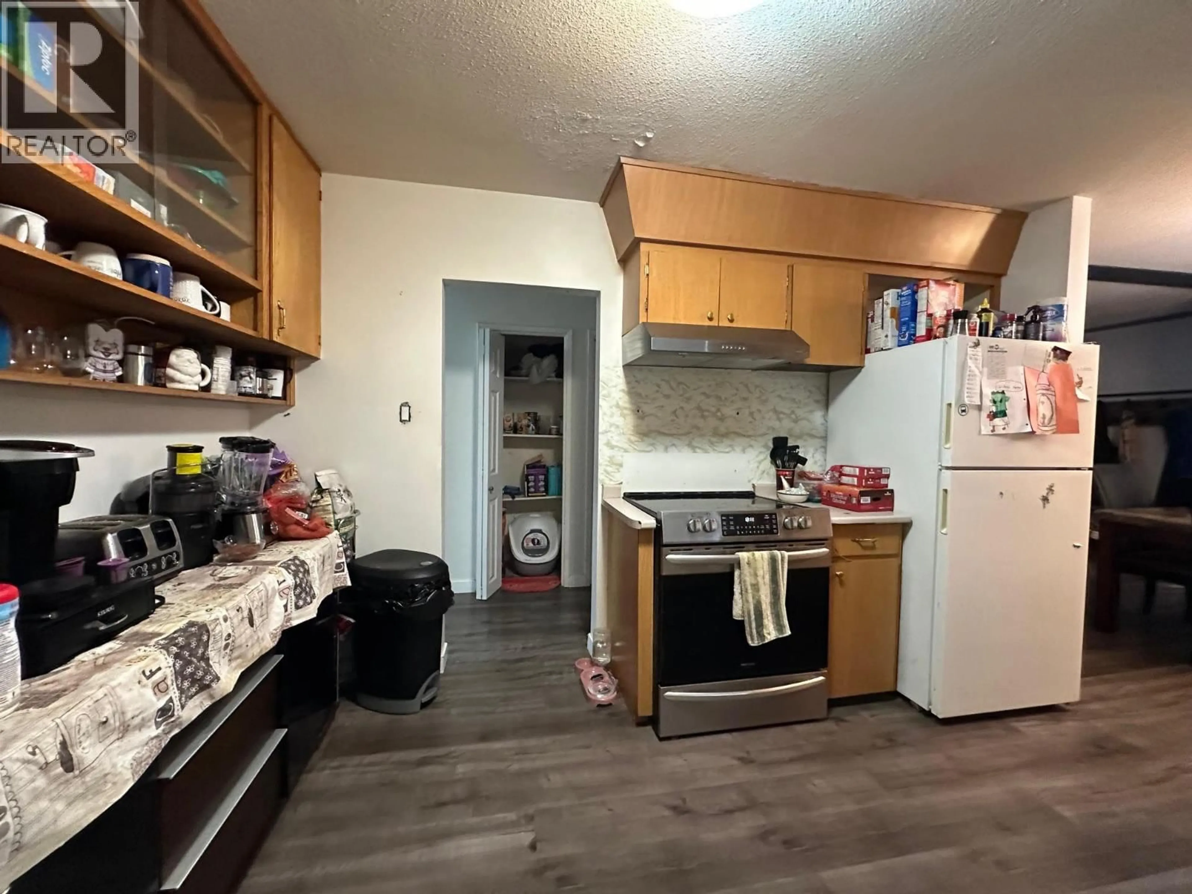 A pic of a room for 682 ALBERNI AVENUE, Kamloops British Columbia V2B1T1