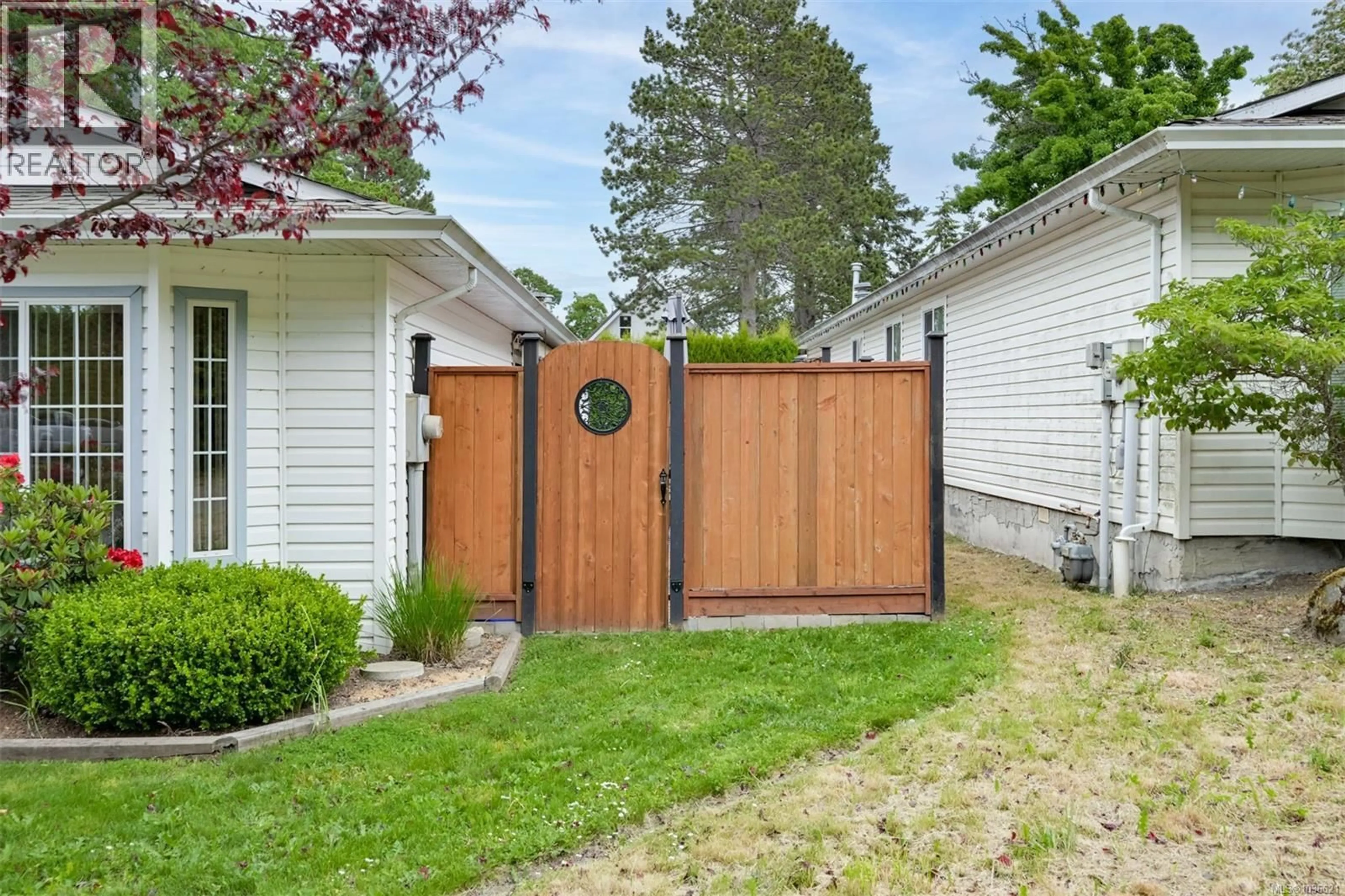 Unknown for 128 CAMAS LANE, View Royal British Columbia V9A7M2