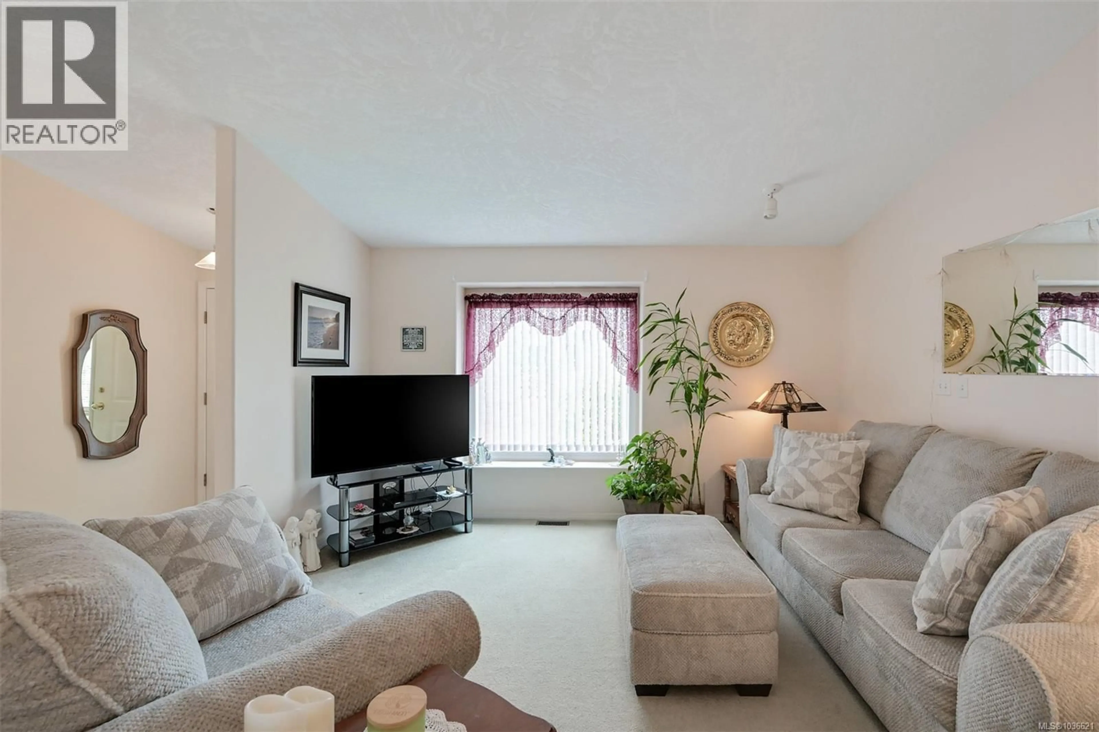 Living room with furniture, unknown for 128 CAMAS LANE, View Royal British Columbia V9A7M2