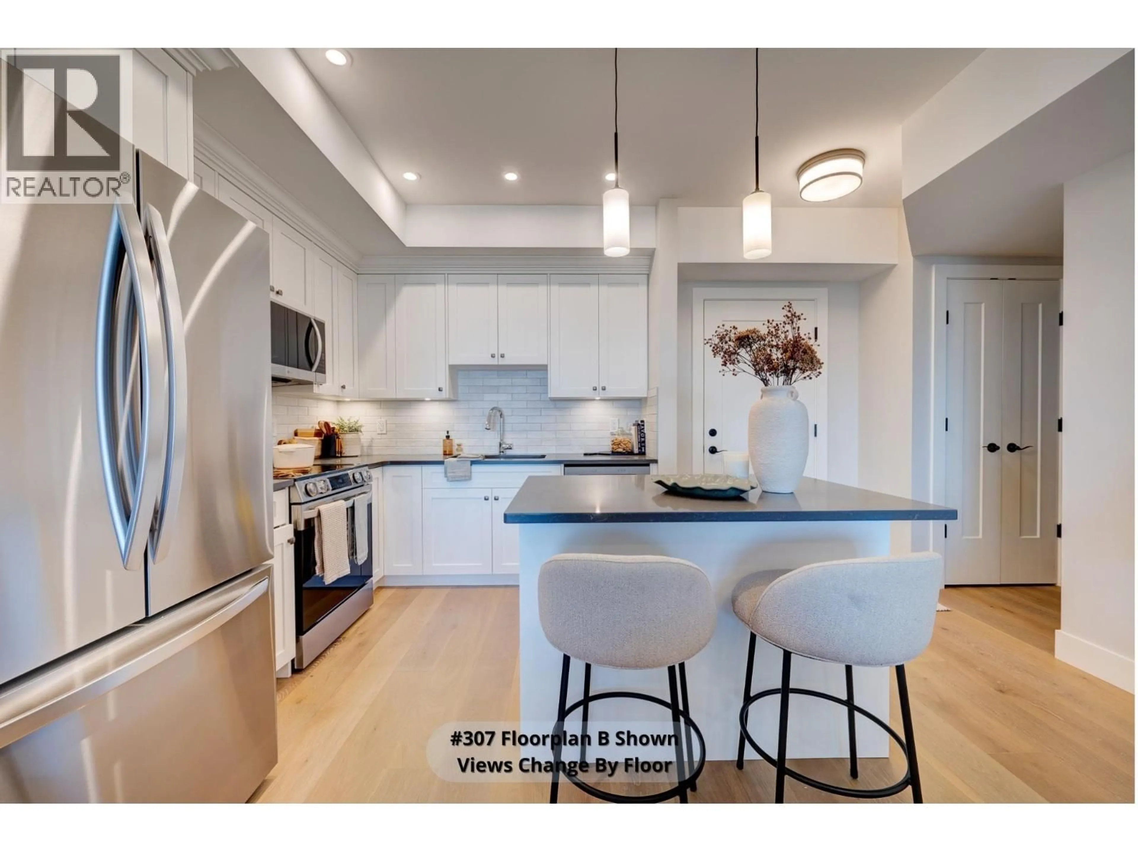 Open concept kitchen, unknown for 302 - 2171 VAN HORNE DRIVE, Kamloops British Columbia V1S0E2