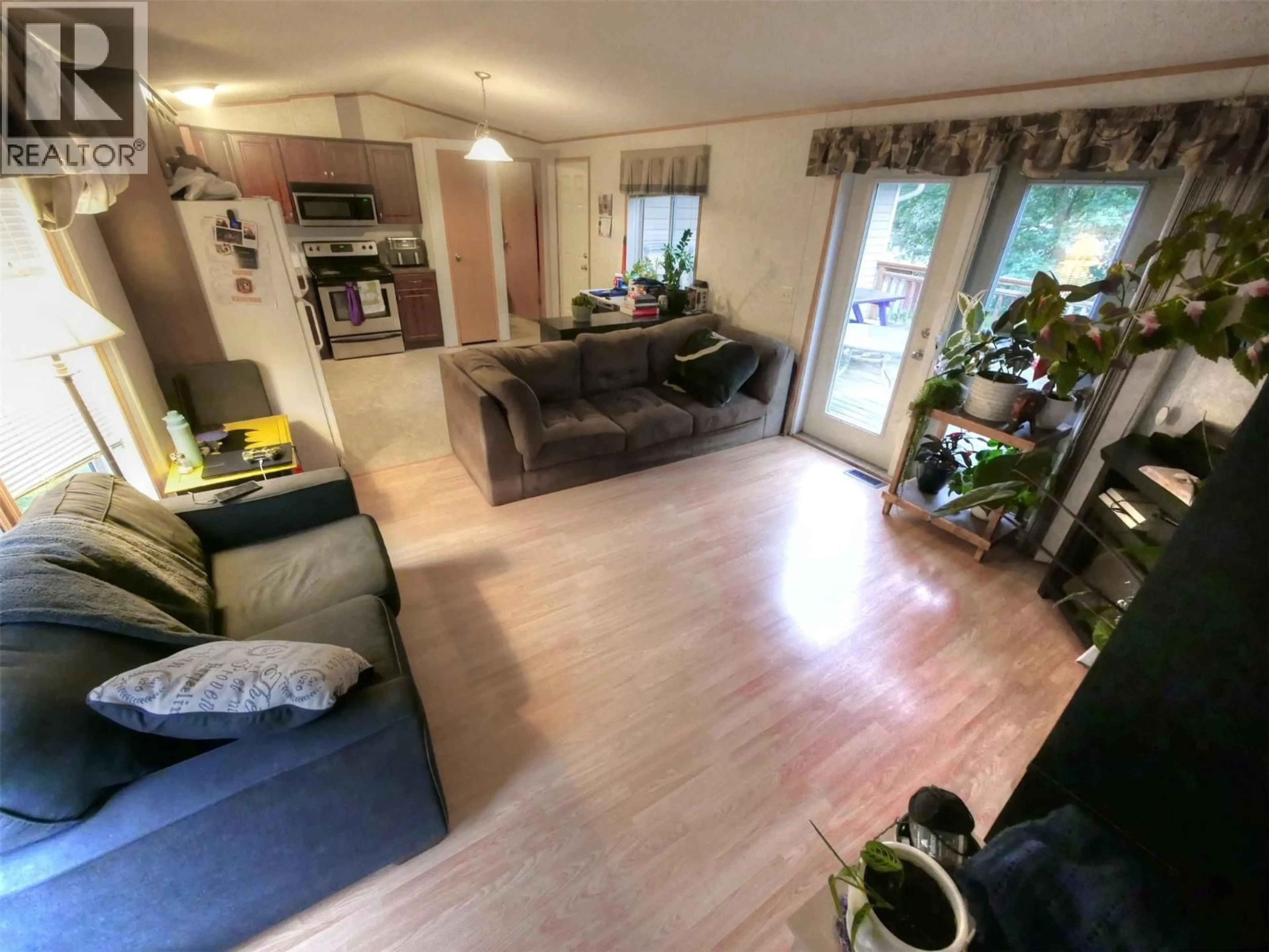 A pic of a room for 3560 UPPER LEVELS ROAD, Robson British Columbia V0G1X0
