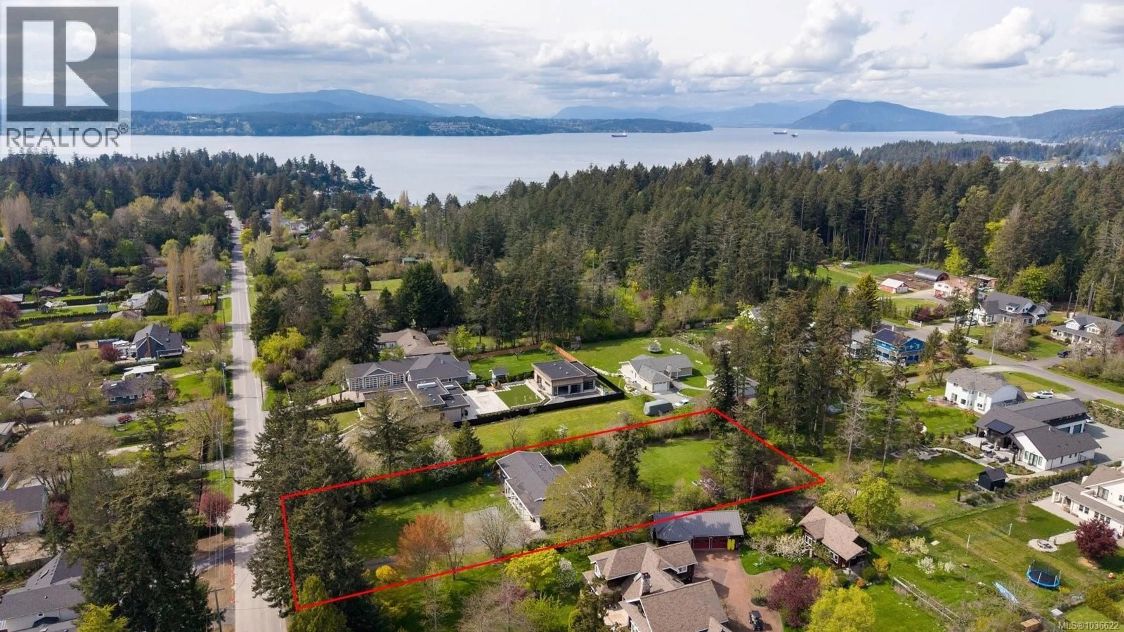 A pic from outside/outdoor area/front of a property/back of a property/a pic from drone, water/lake/river/ocean view for 826 BIRCH ROAD, North Saanich British Columbia V8L5R9