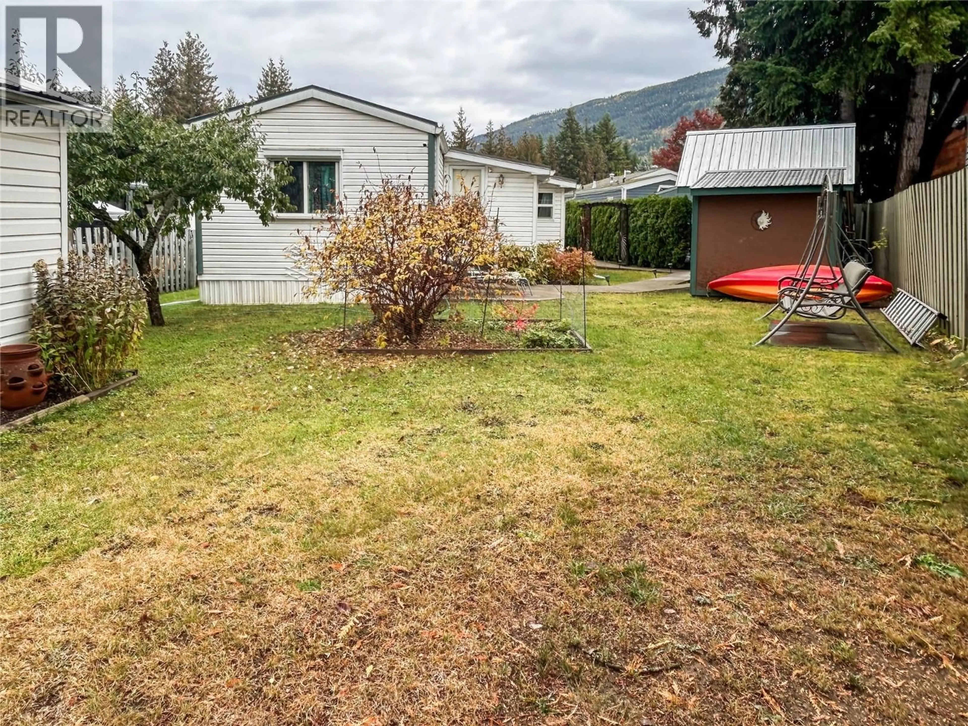 A pic from outside/outdoor area/front of a property/back of a property/a pic from drone, mountain view for 6721 51 STREET NORTHEAST, Salmon Arm British Columbia V0E1K0