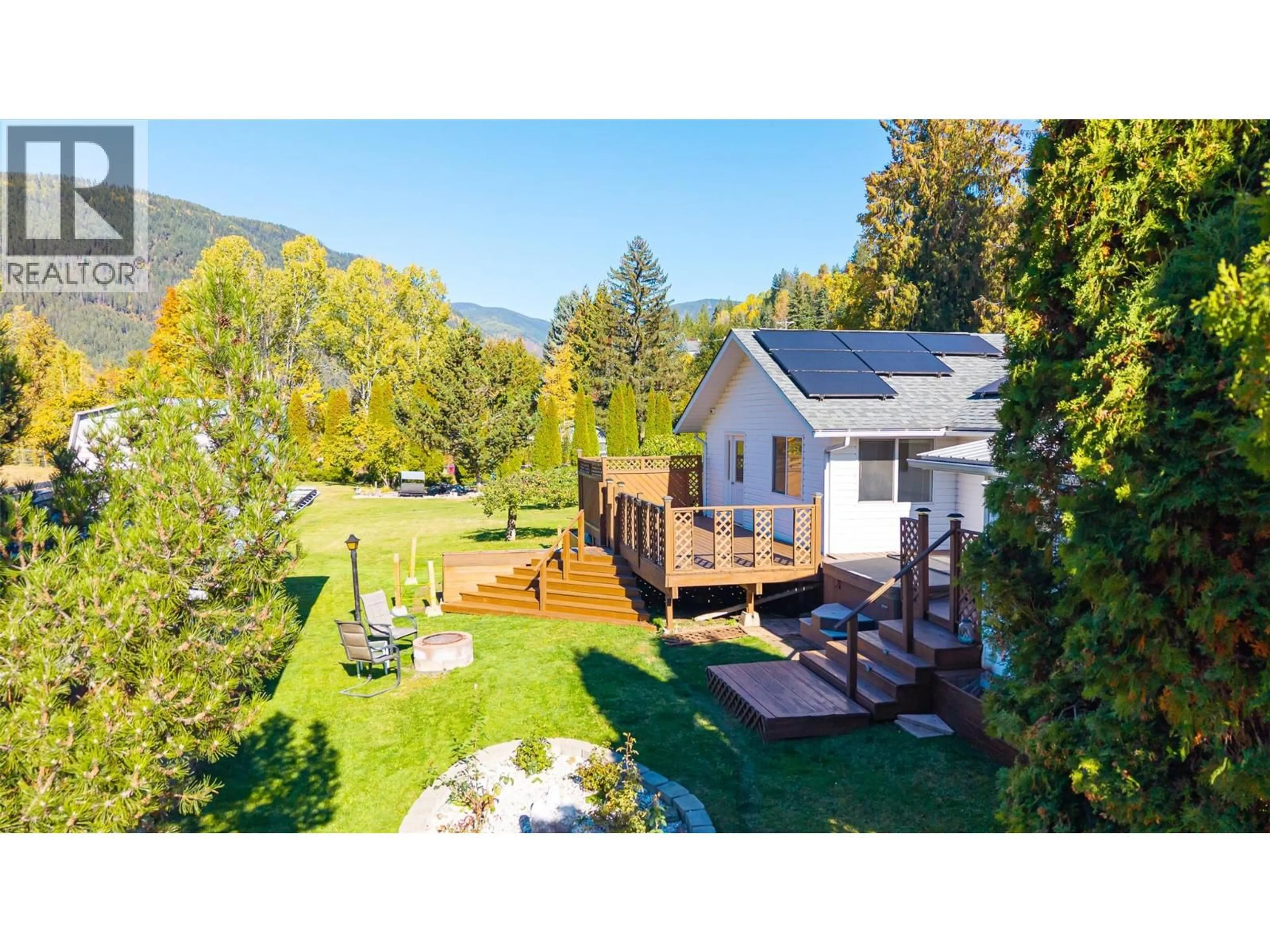 A pic from outside/outdoor area/front of a property/back of a property/a pic from drone, mountain view for 5145 ELSIE HOLMES ROAD, Wynndel British Columbia V0B2N1
