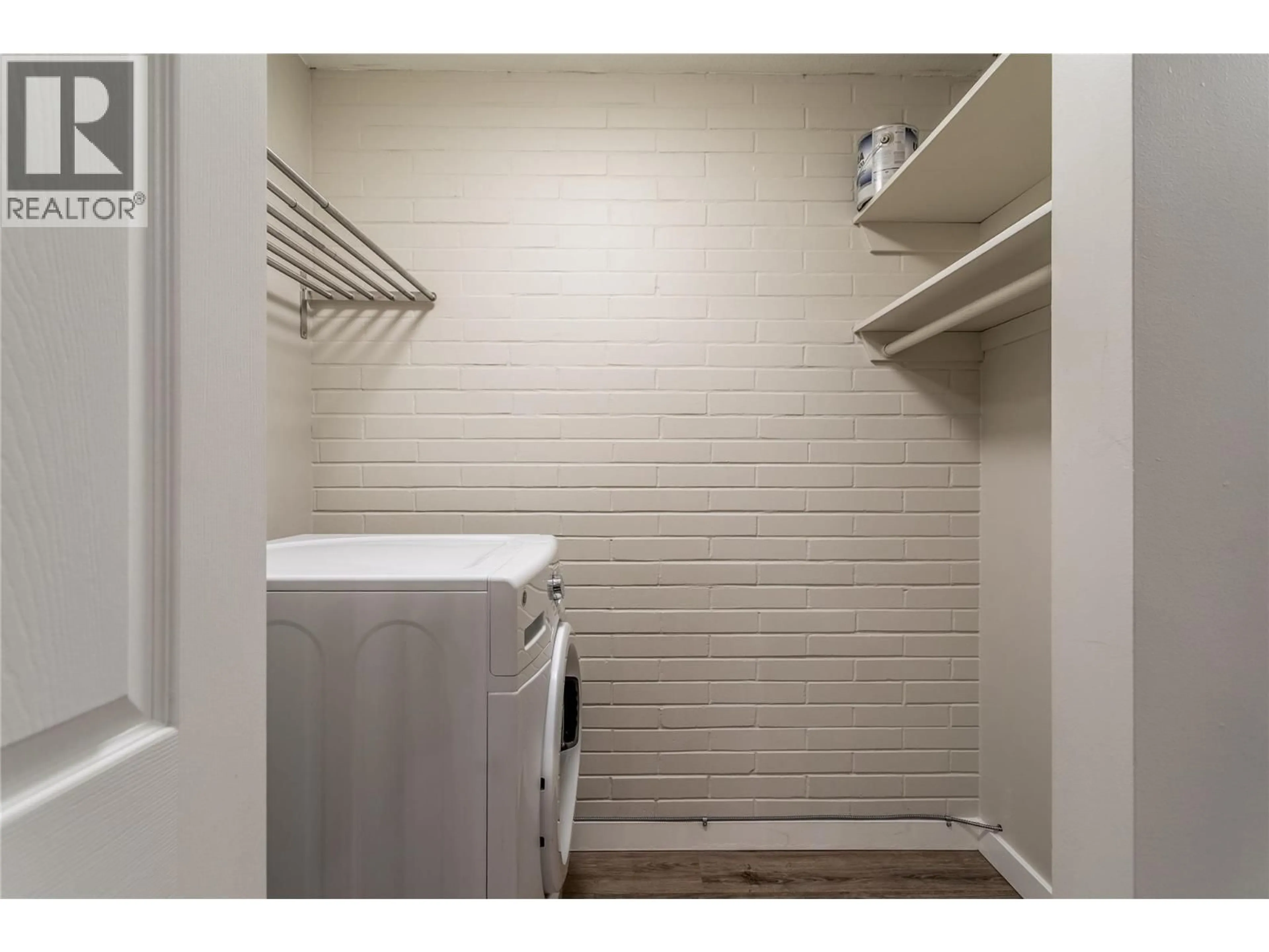 Laundry room for 407 - 1915 PACIFIC COURT, Kelowna British Columbia V1Y8B3